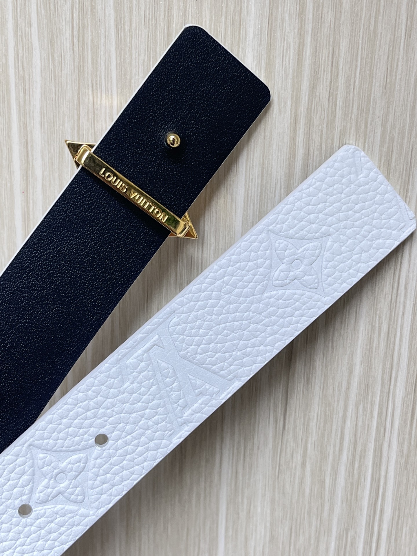 Louis Vuitton Female Basic Belt Cow Leather Black L