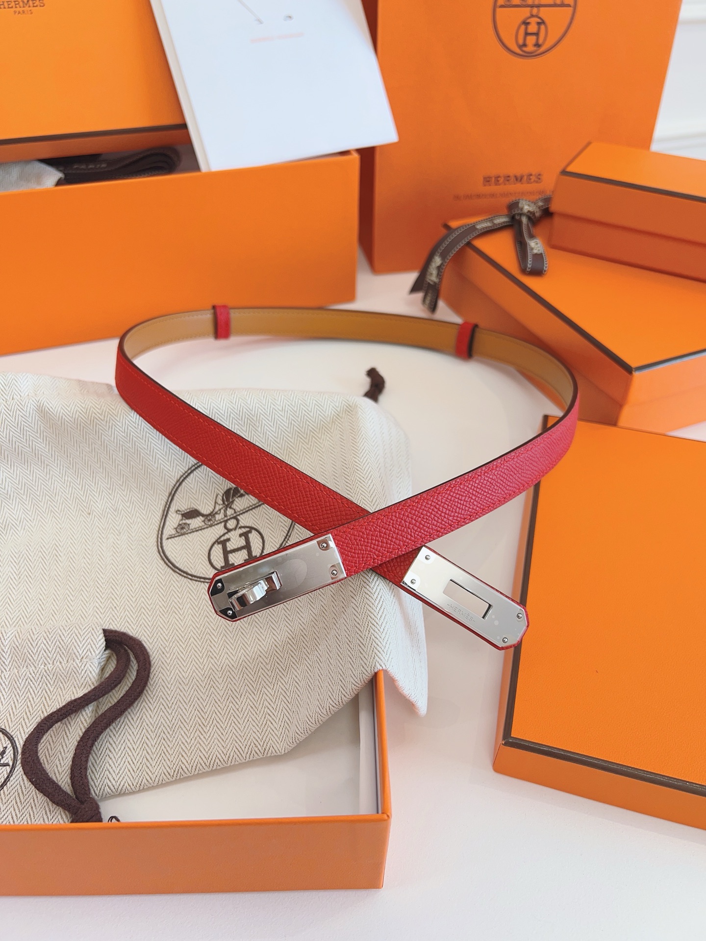 Female Basic Belt M