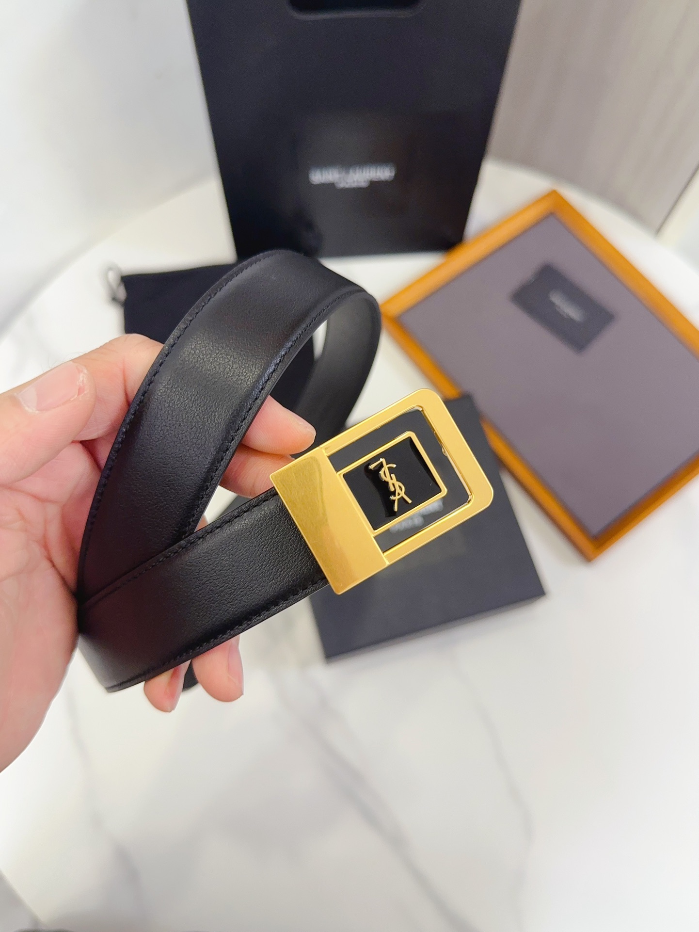 Saint Laurent Female Leather Belt S-m-l