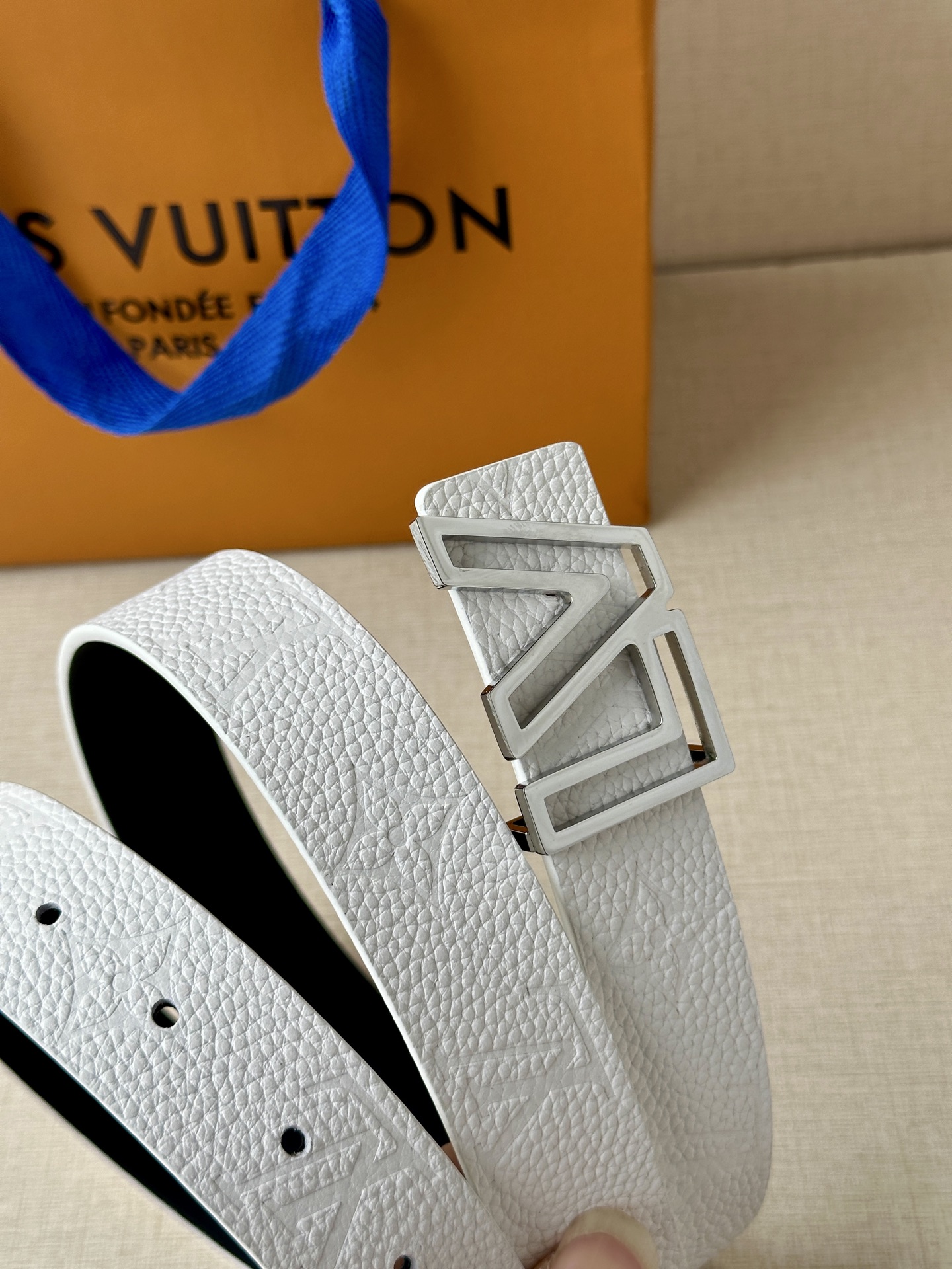 Louis Vuitton Female Leather Belt Top Grain Leather 13514-m-l