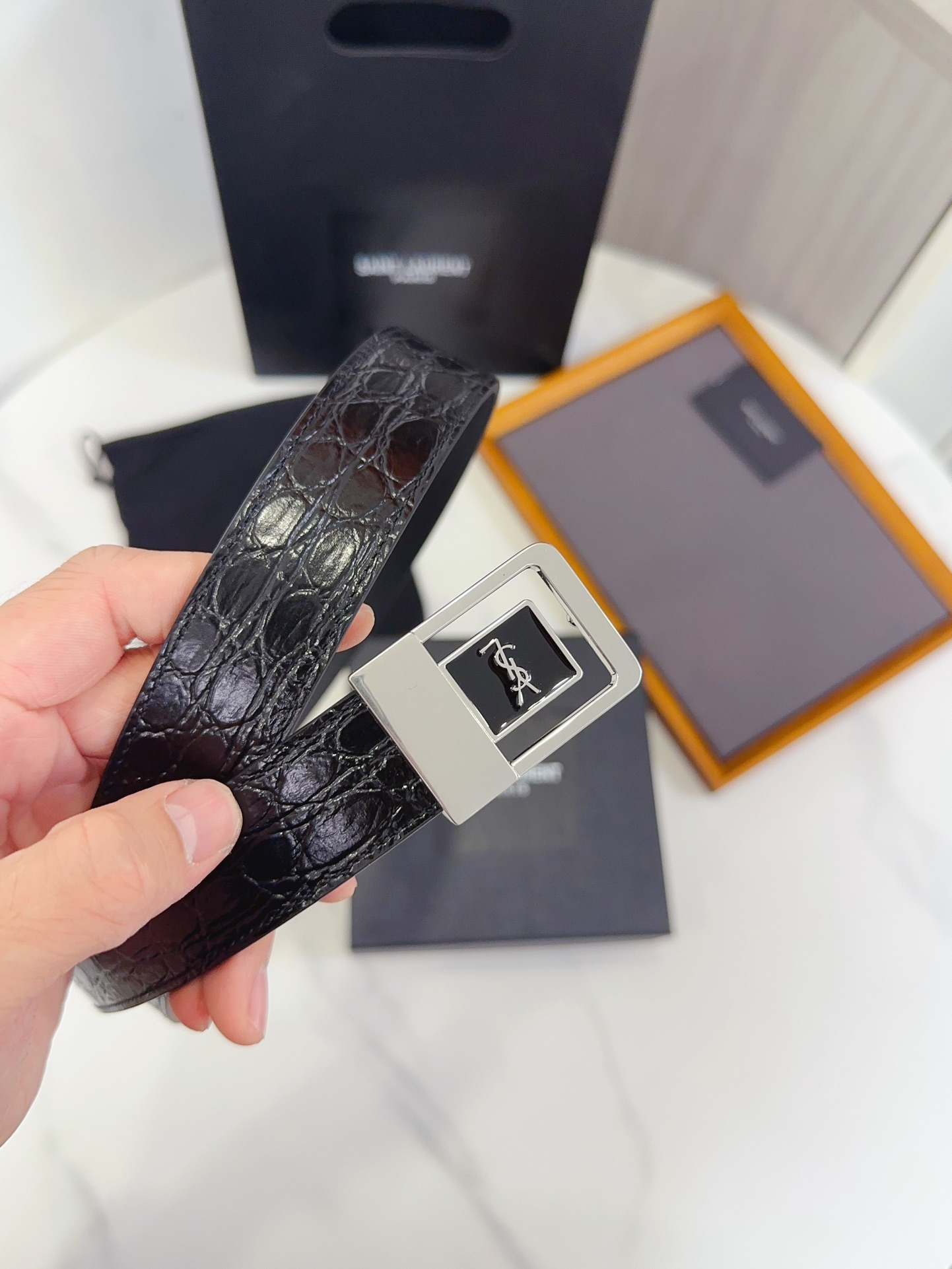 Saint Laurent Female Leather Belt S-m-l