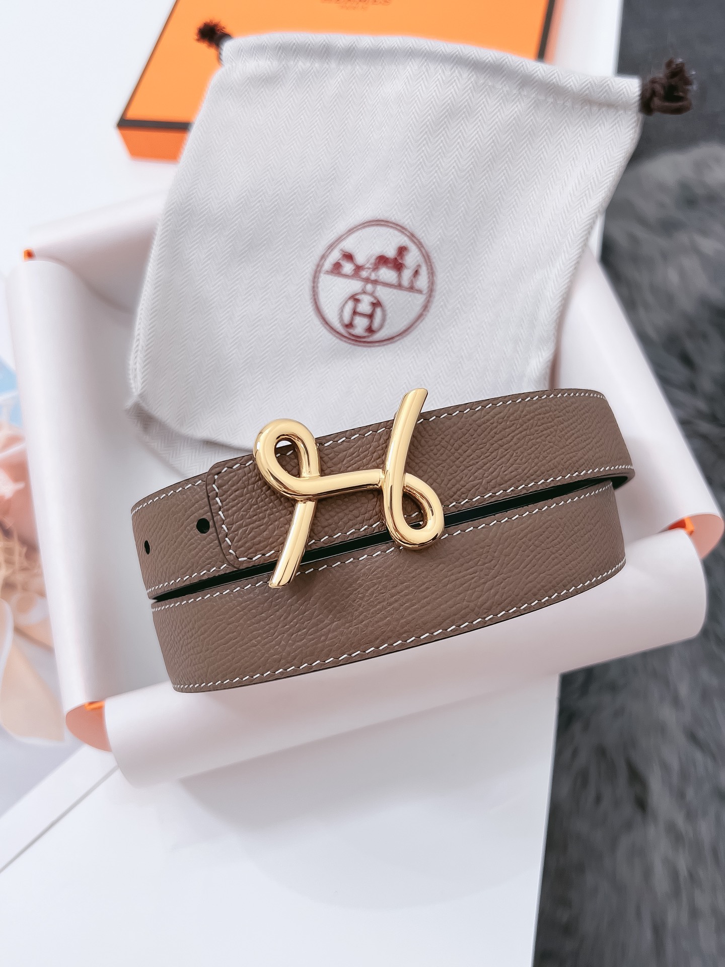 Hermès Female Basic Belt Cow Leather Black 110cm-m
