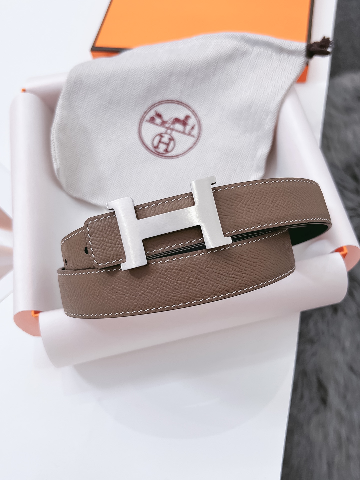 Hermès Female Basic Belt Cow Leather Black 110cm-m