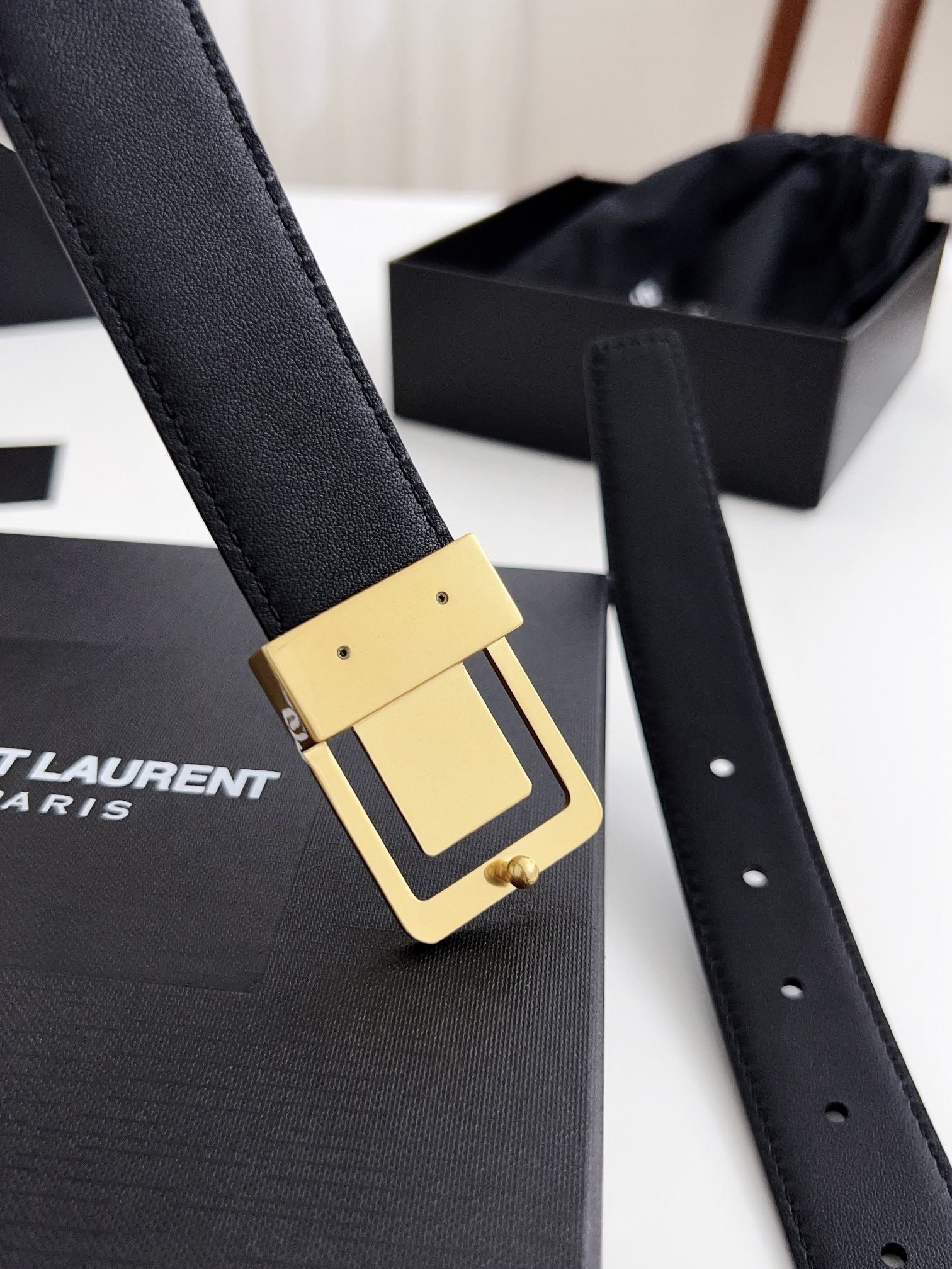 Saint Laurent Female Basic Belt Cow Leather 13514