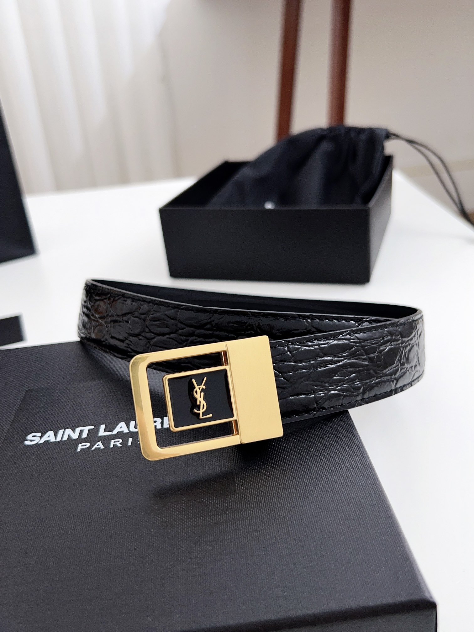 Saint Laurent Female Basic Belt Cow Leather