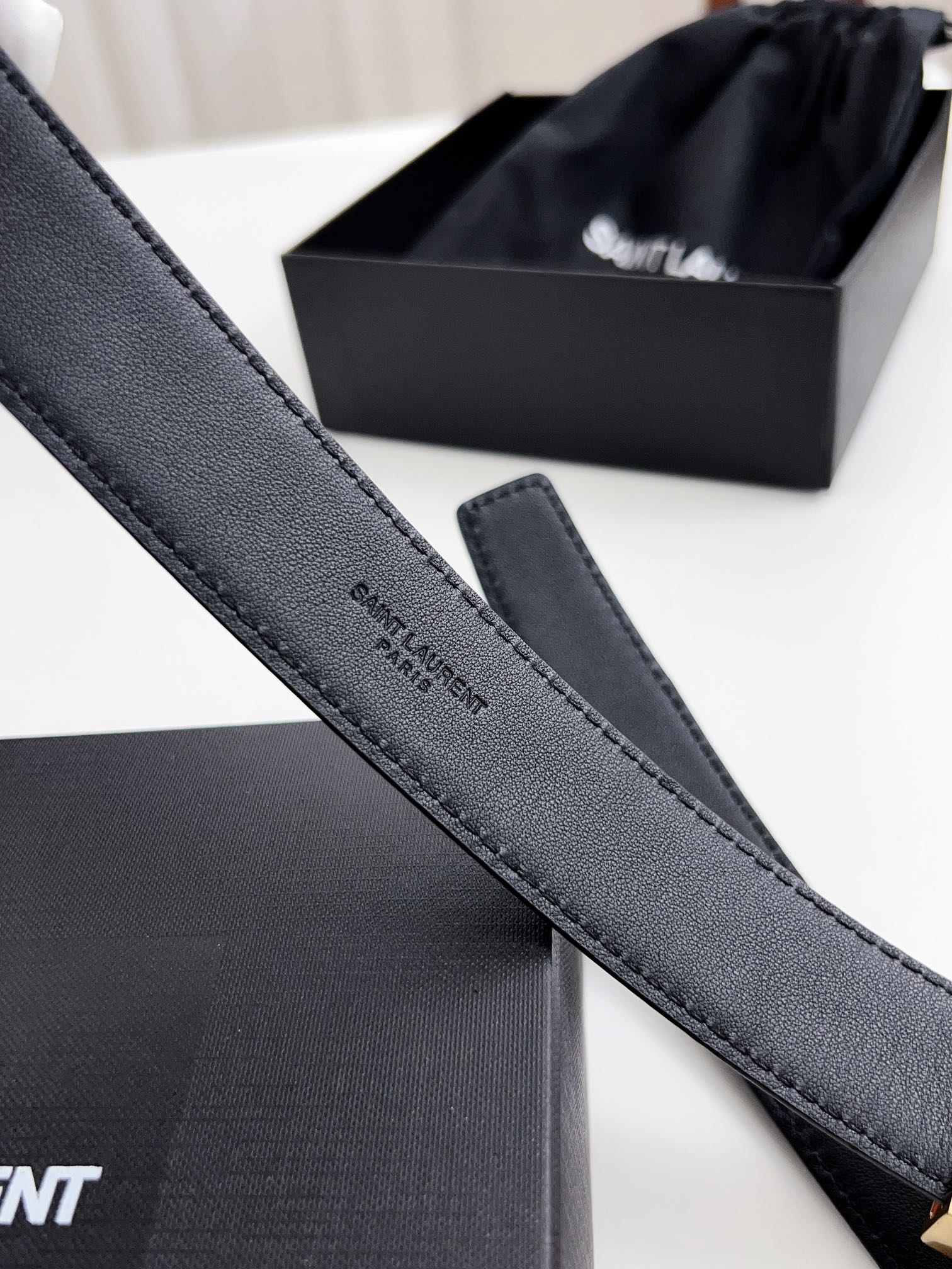 Saint Laurent Female Basic Belt Cow Leather