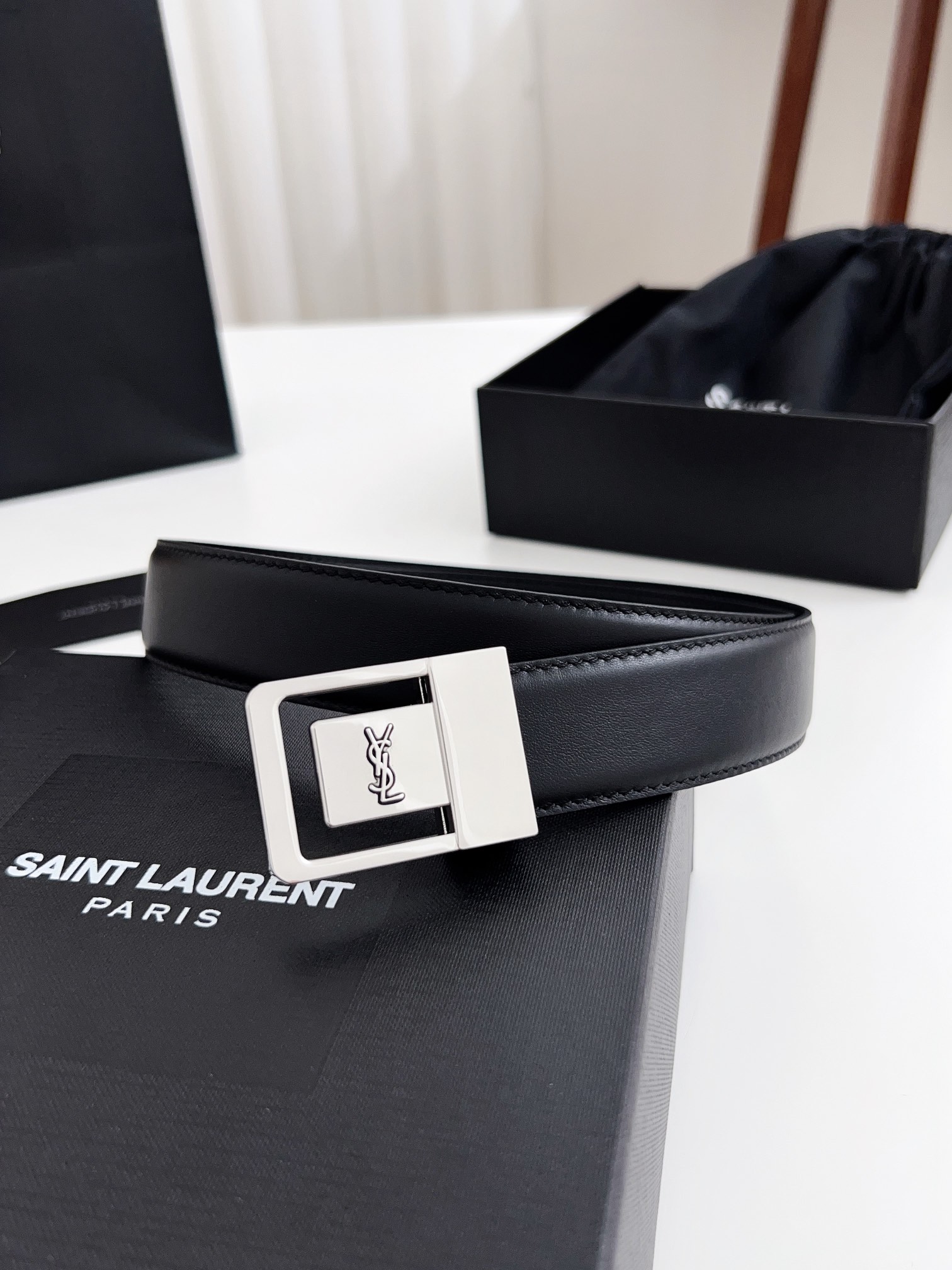 Saint Laurent Female Basic Belt Cow Leather