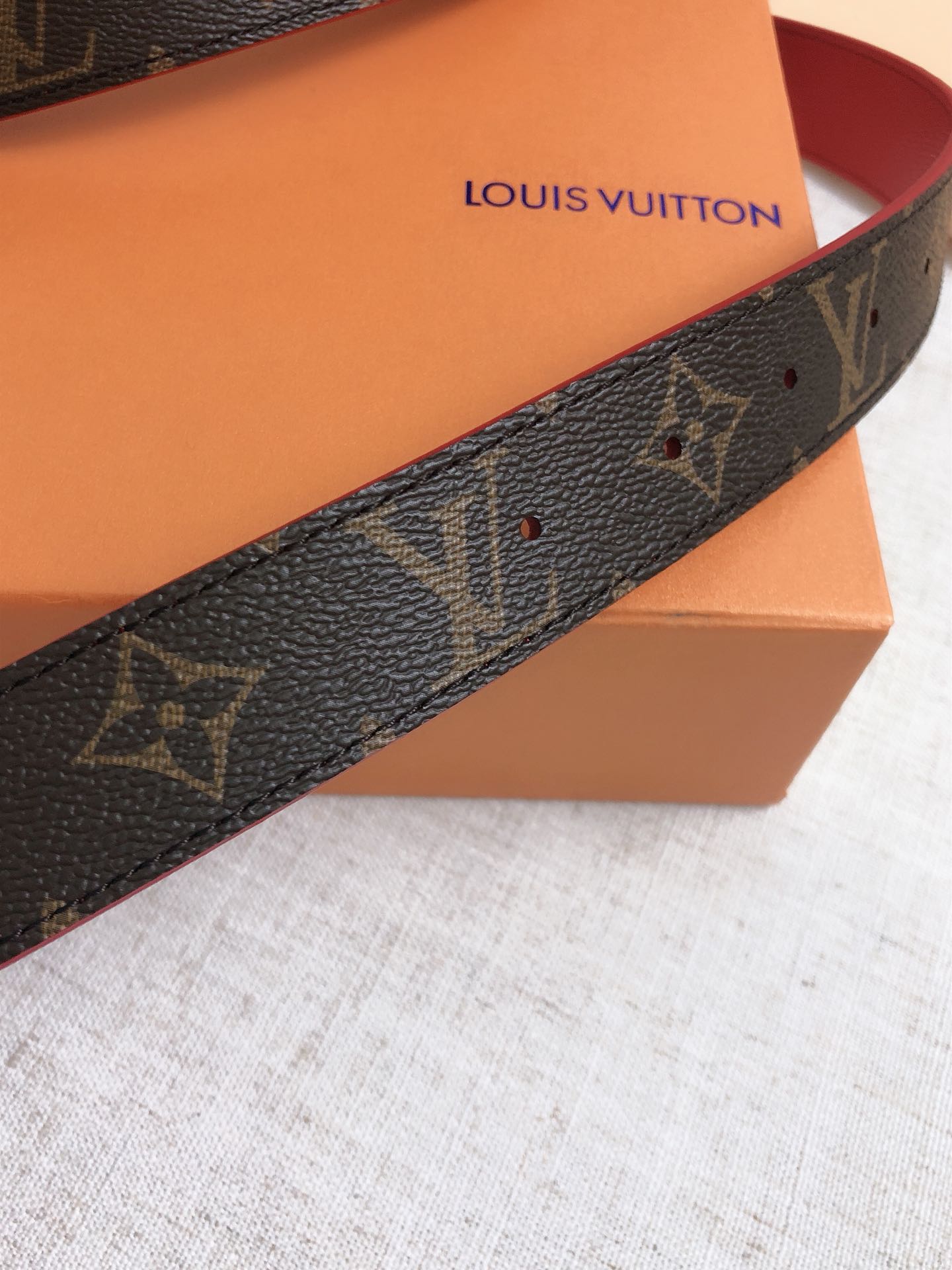 Louis Vuitton Female Basic Belt Top Grain Leather Waterproof M-l