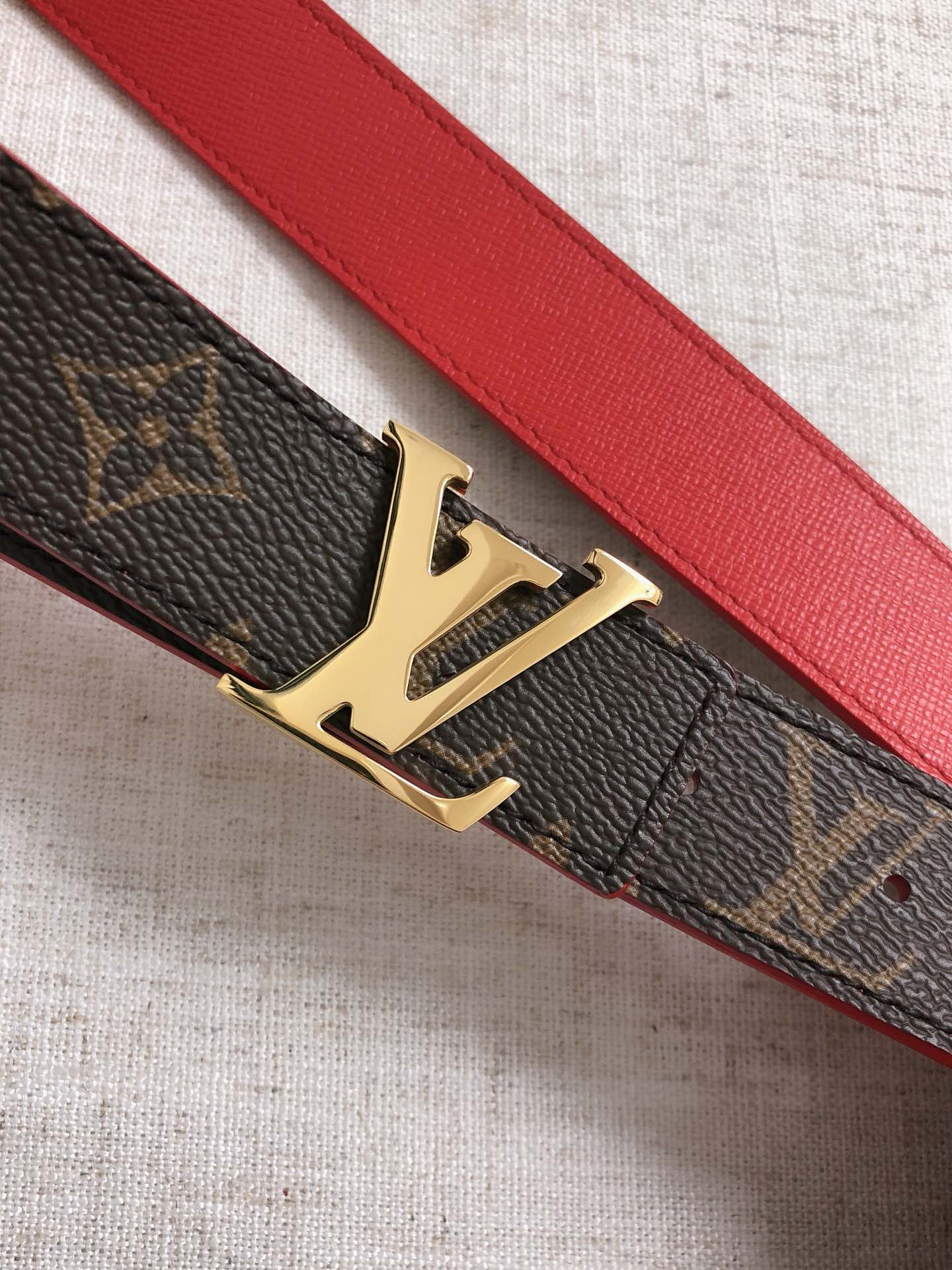 Louis Vuitton Female Basic Belt Top Grain Leather Waterproof M-l