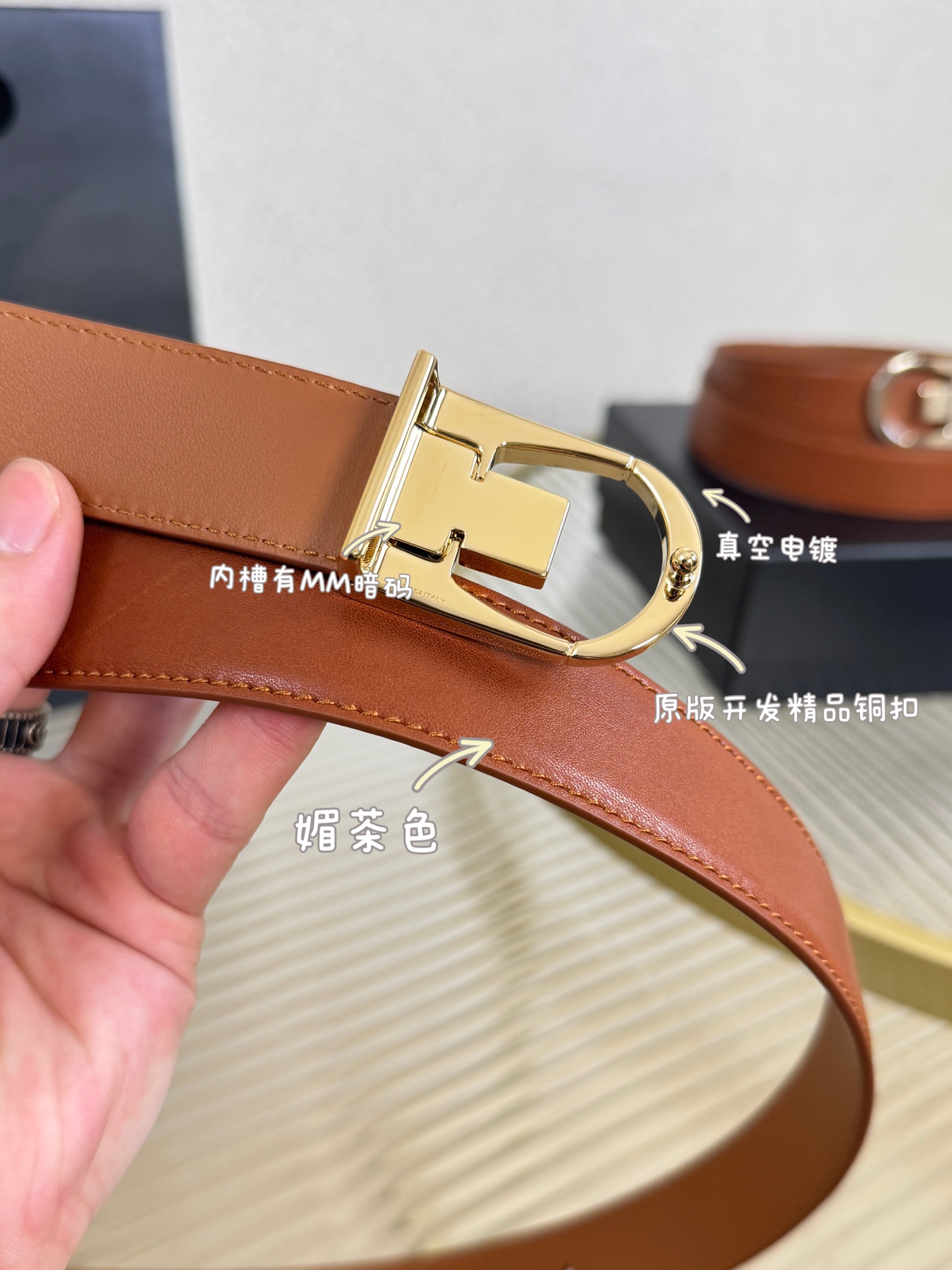 Saint Laurent Female Leather Belt S-m-l