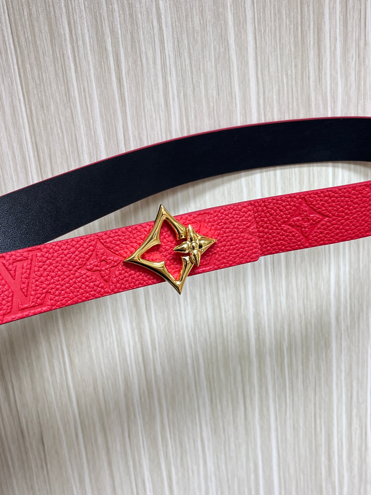Female Basic Belt Cow Leather Red