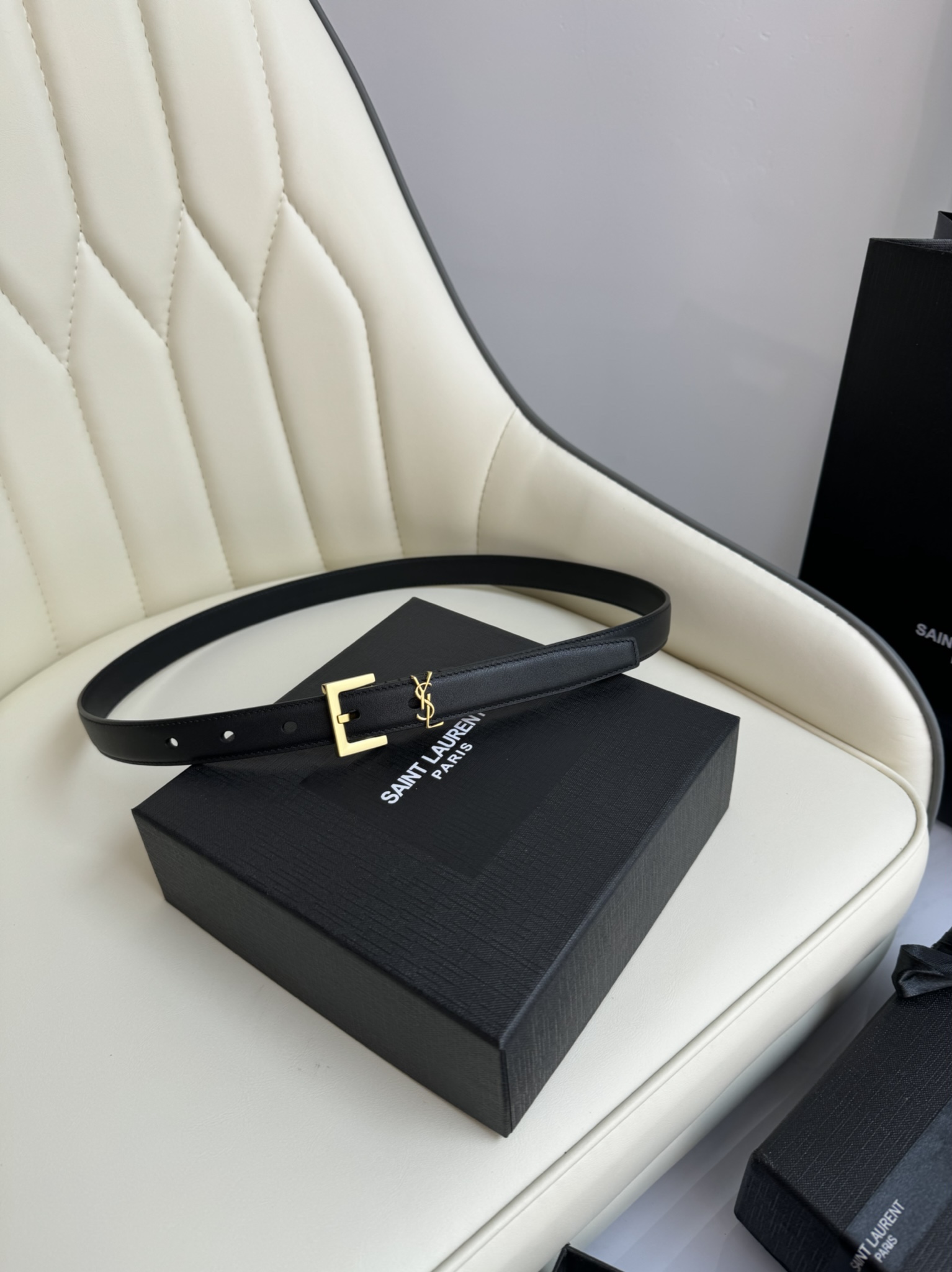 Saint Laurent Female Leather Belt 13514-s-m-l
