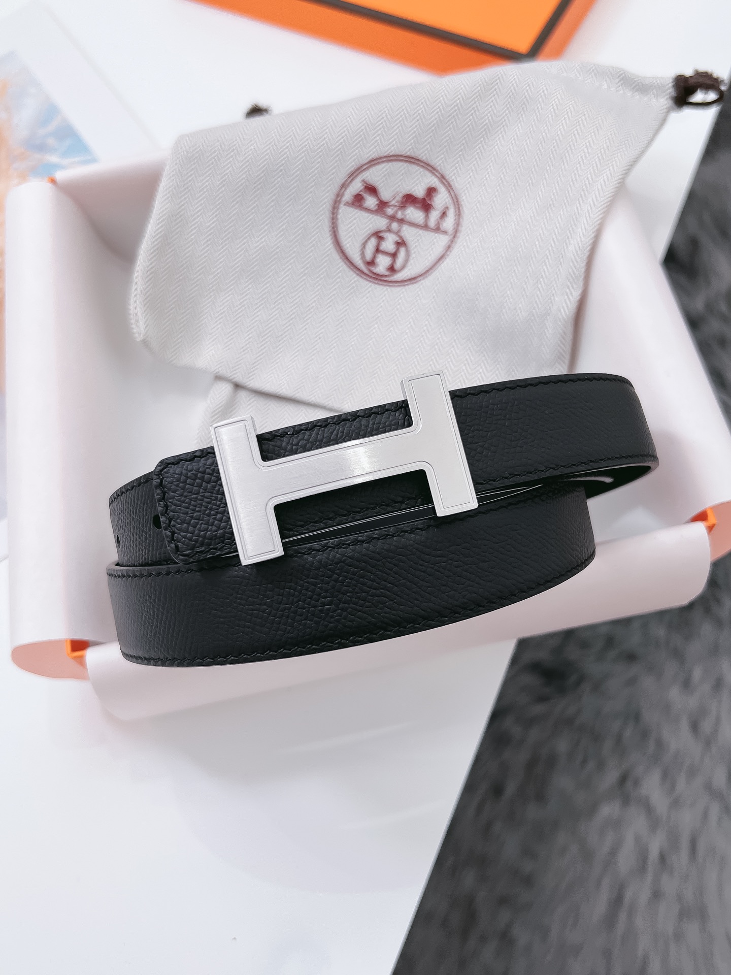 Hermès Female Basic Belt Cow Leather Black 110cm-m