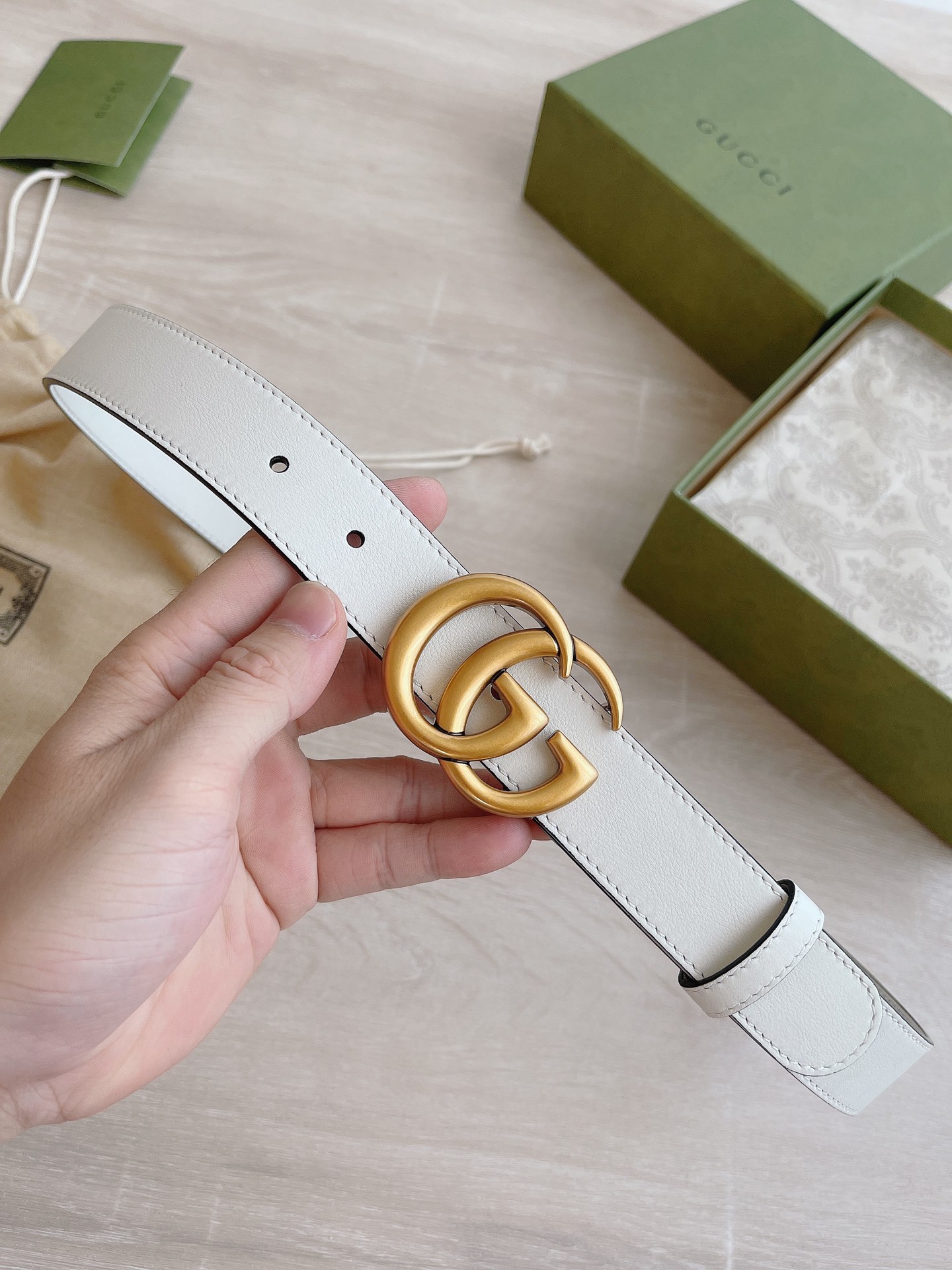 Gucci Female Basic Belt Cow Leather White M