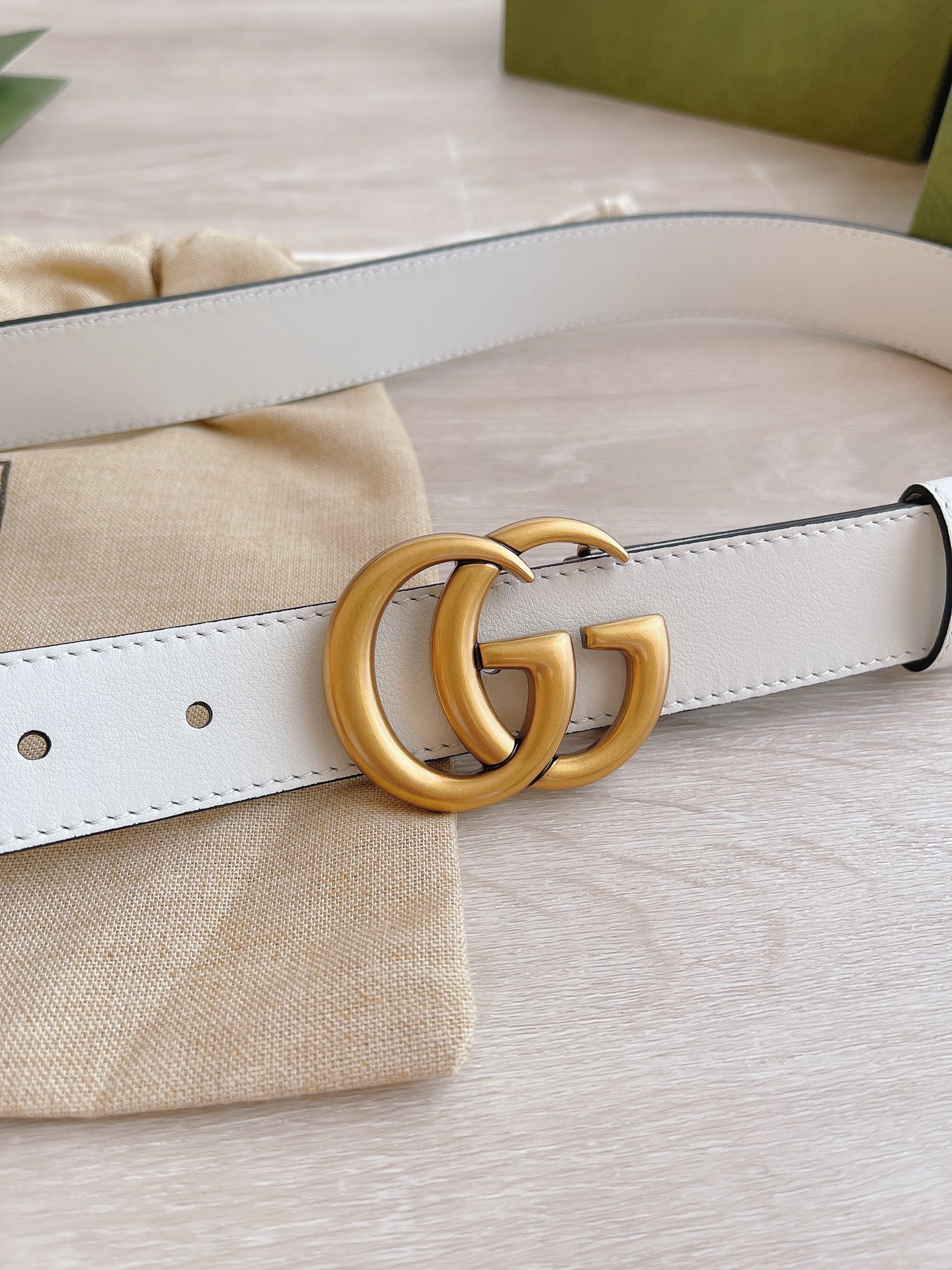 Gucci Female Basic Belt Cow Leather White M