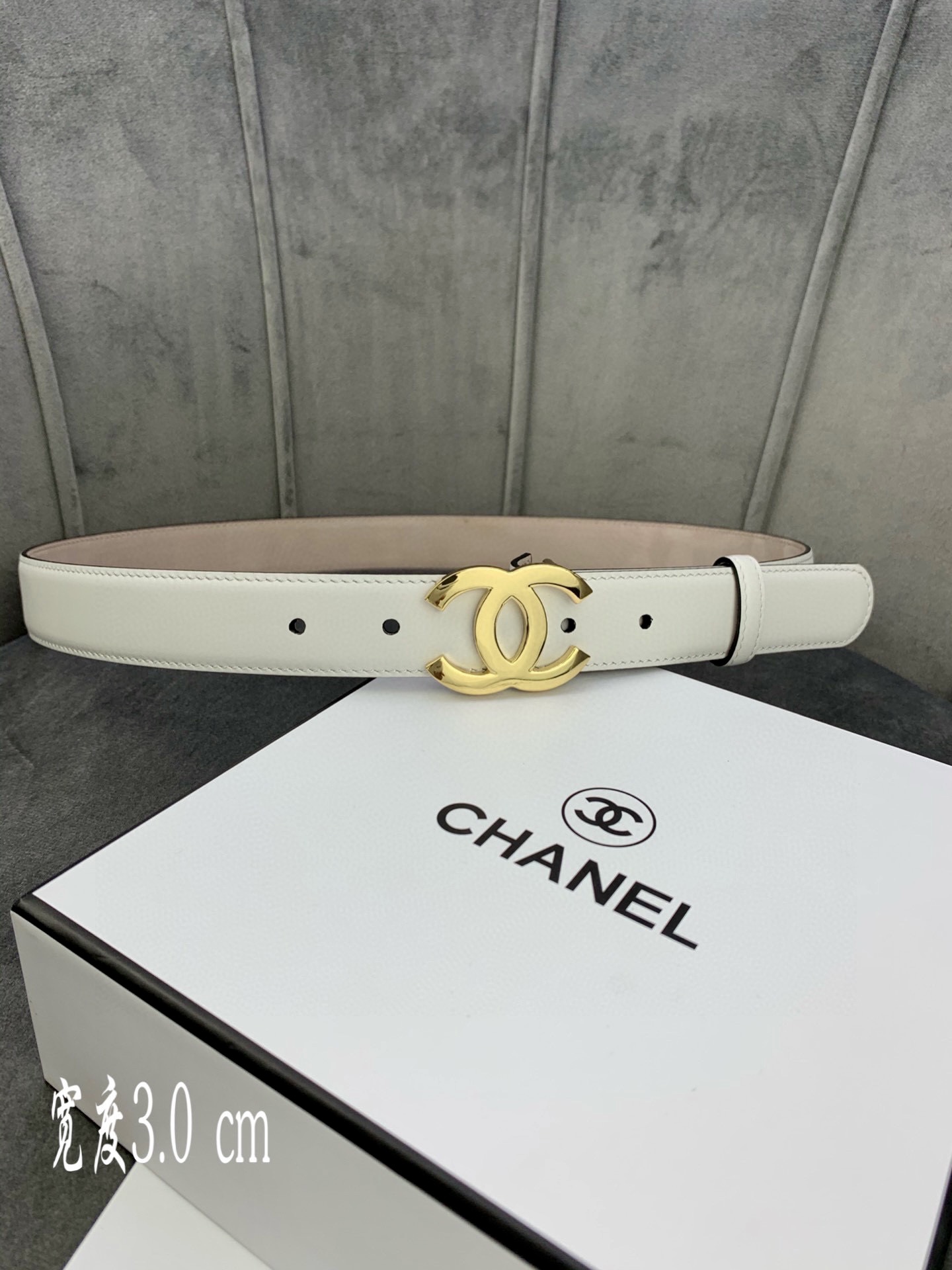 Chanel Female Leather Belt Cow Leather Silver M-l