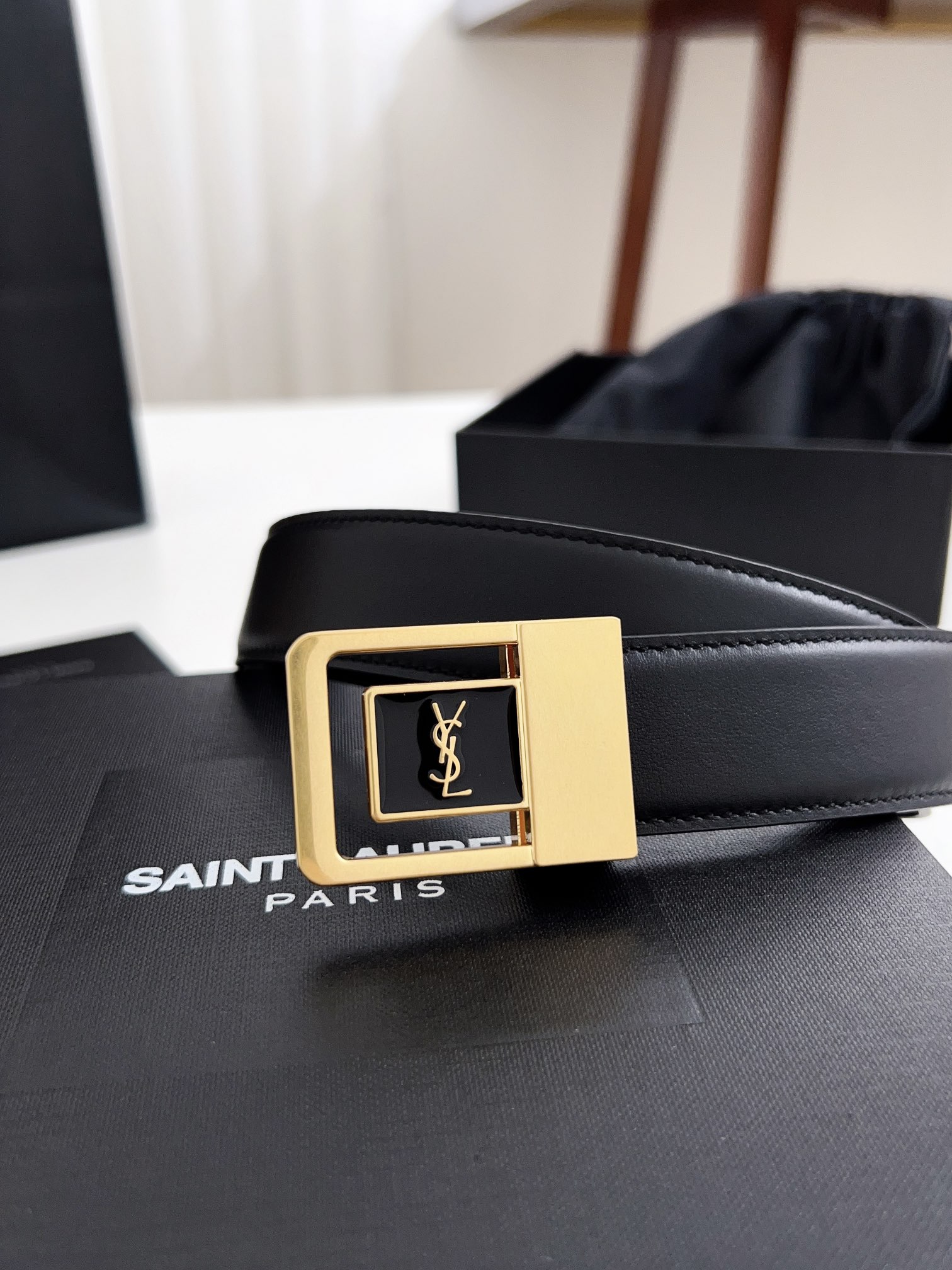 Saint Laurent Female Basic Belt Cow Leather 13514