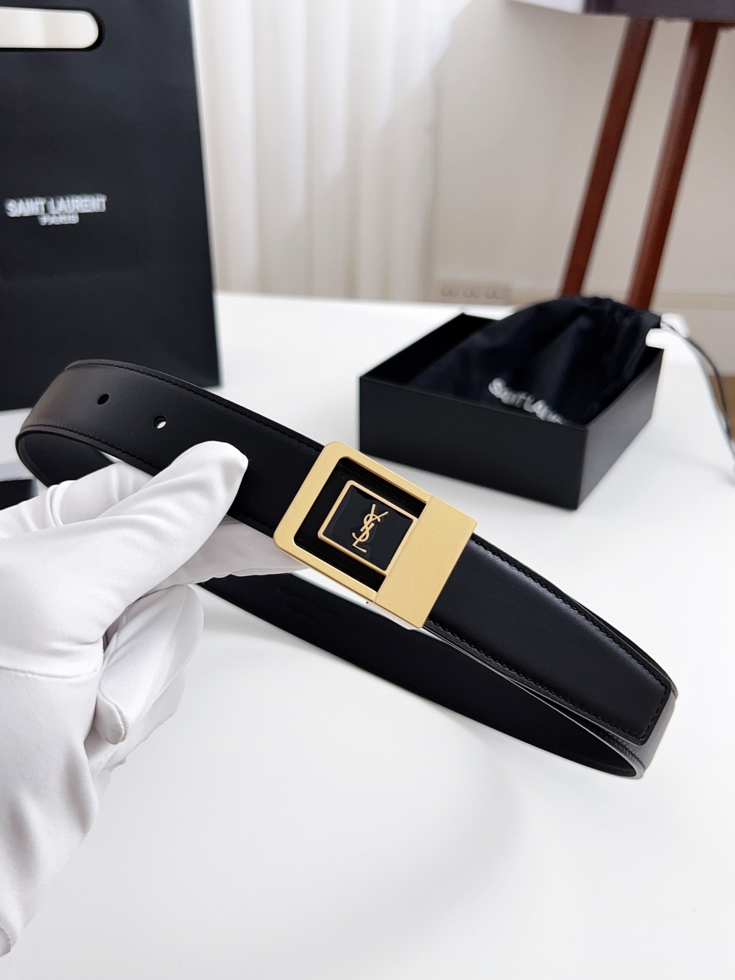 Saint Laurent Female Basic Belt Cow Leather 13514