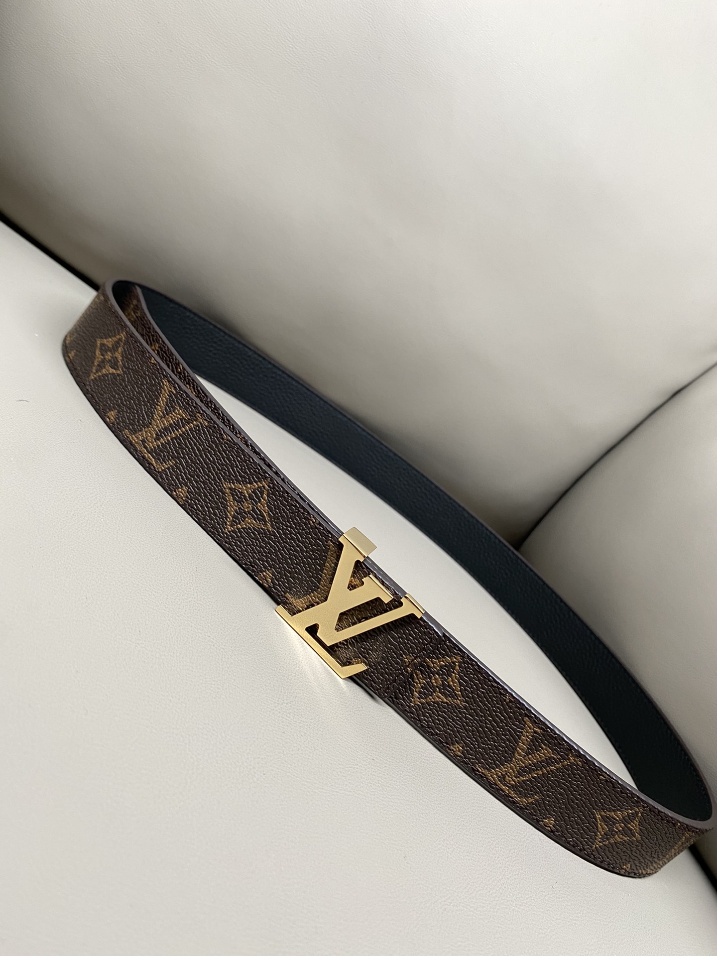 Louis Vuitton Female Basic Belt Cow Leather S-m-l