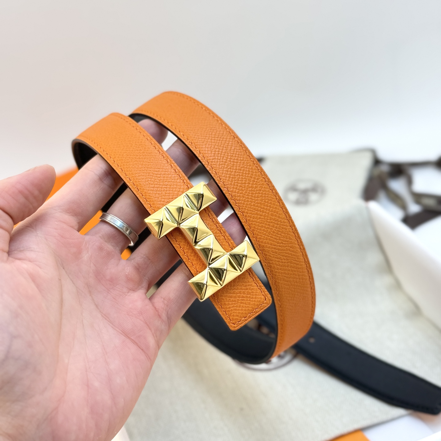 Hermès Female Basic Belt 24mm-13514-l-m-s