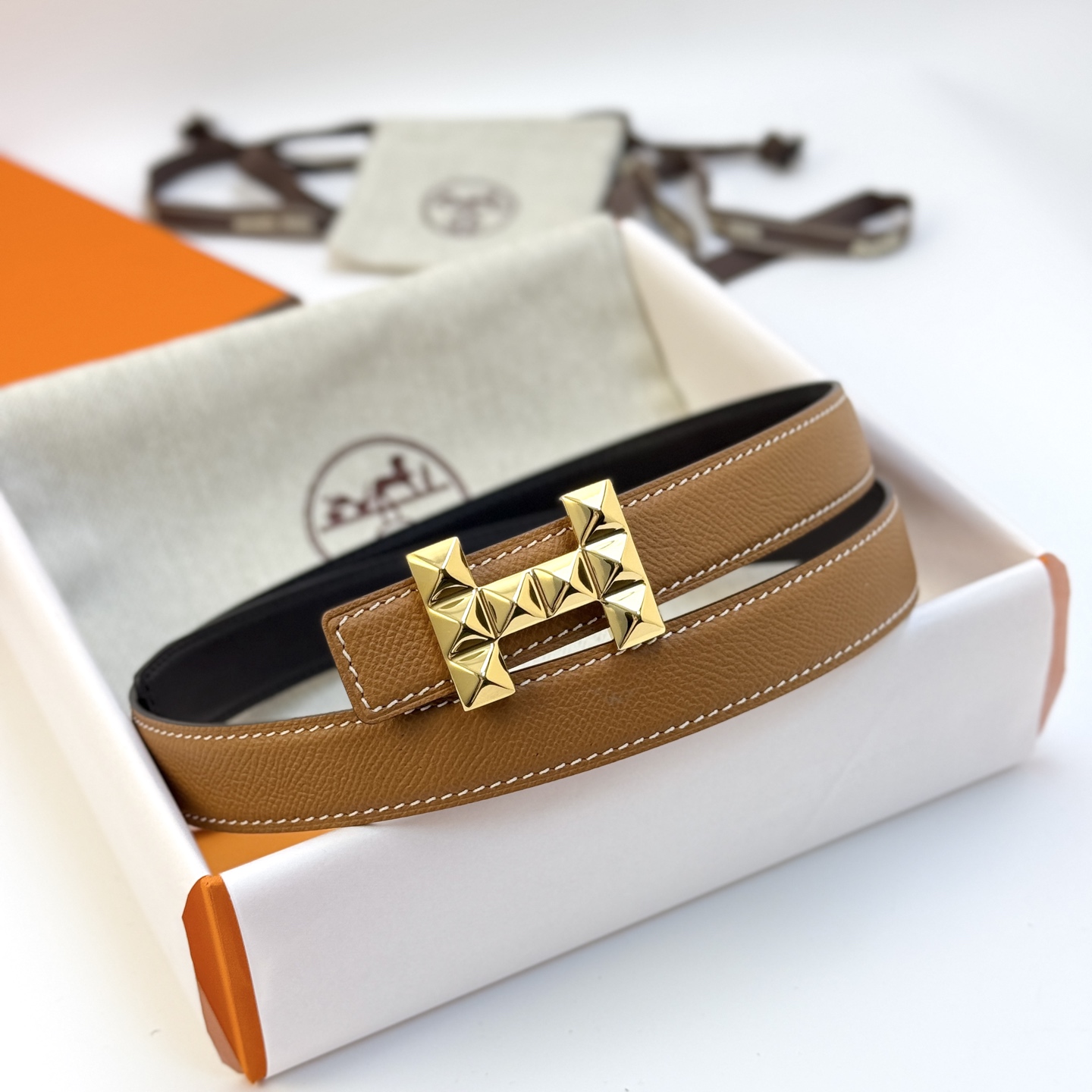 Hermès Female Basic Belt 24mm-13514-l-m-s