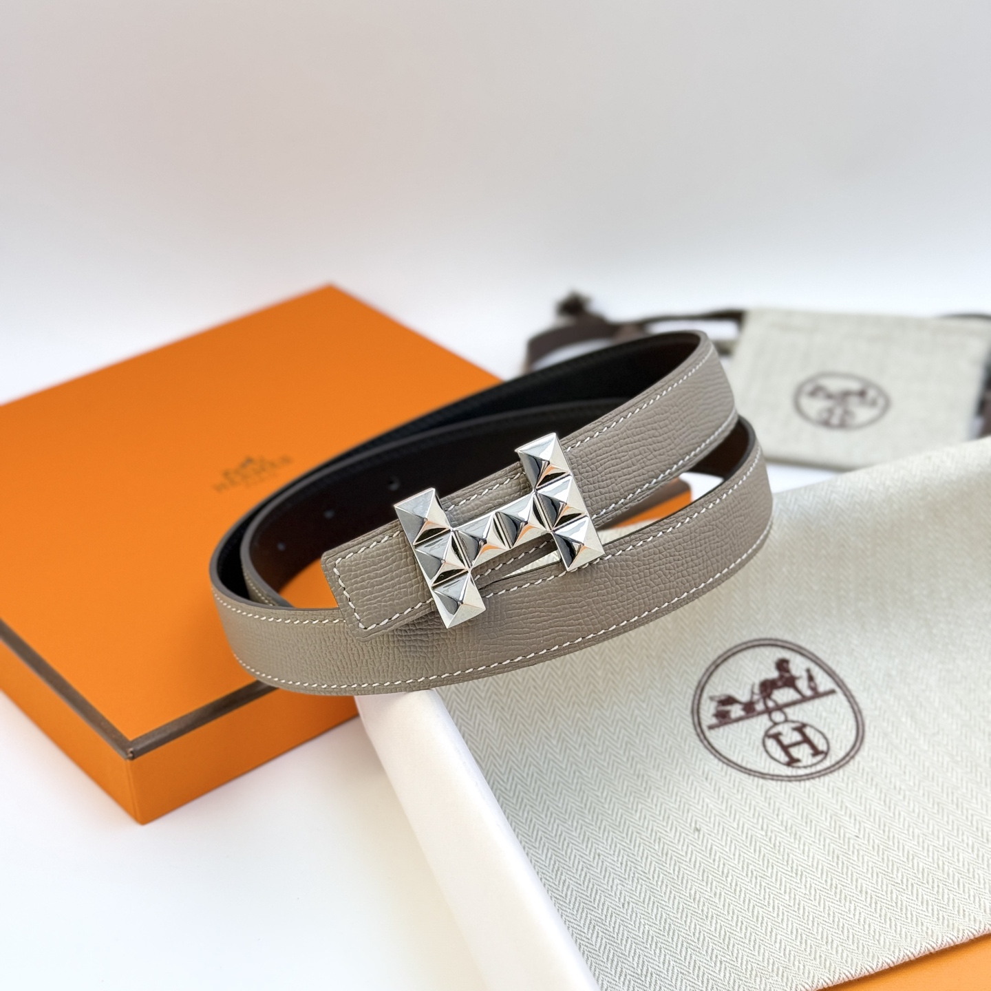 Hermès Female Basic Belt 24mm-13514-l-m-s