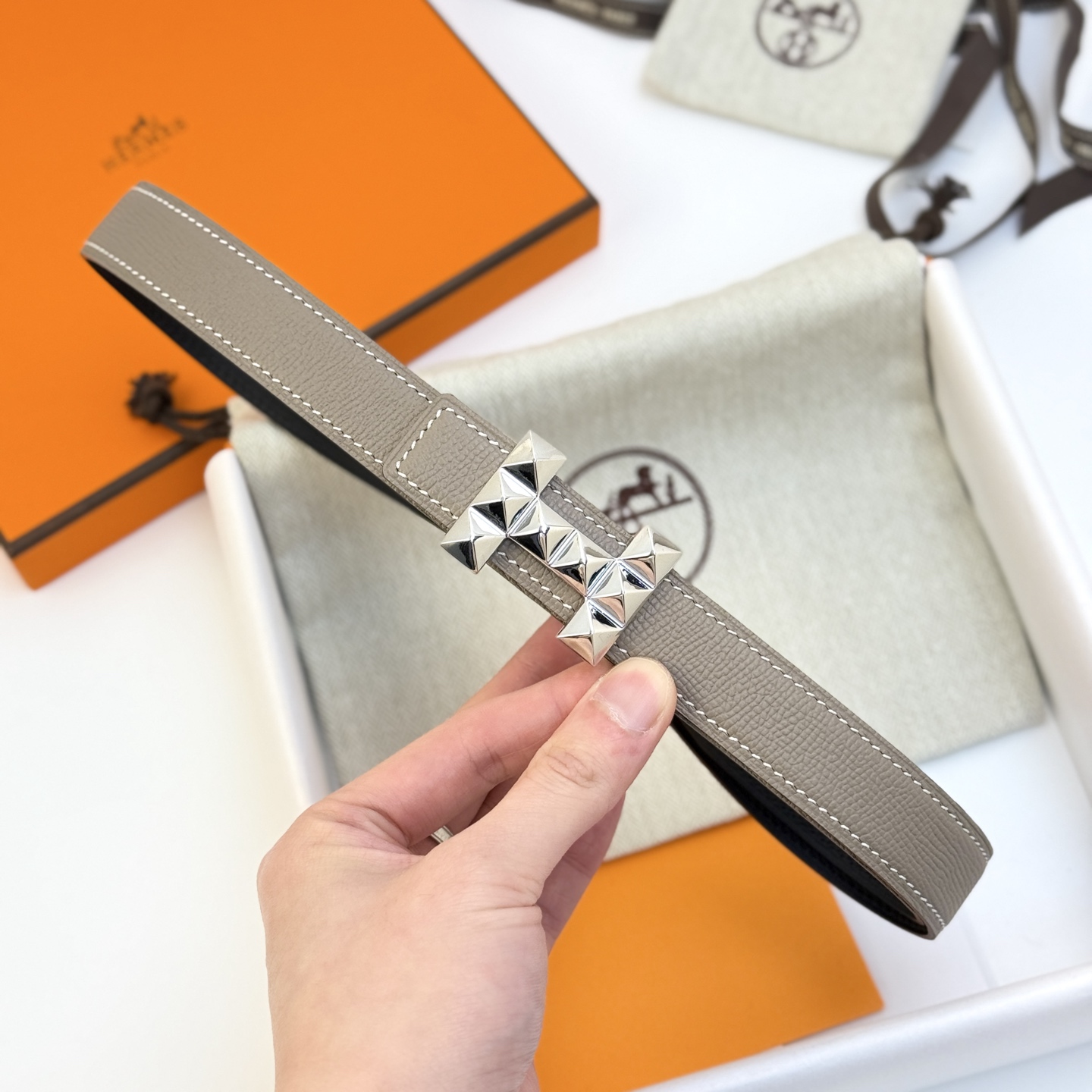 Hermès Female Basic Belt 24mm-13514-l-m-s