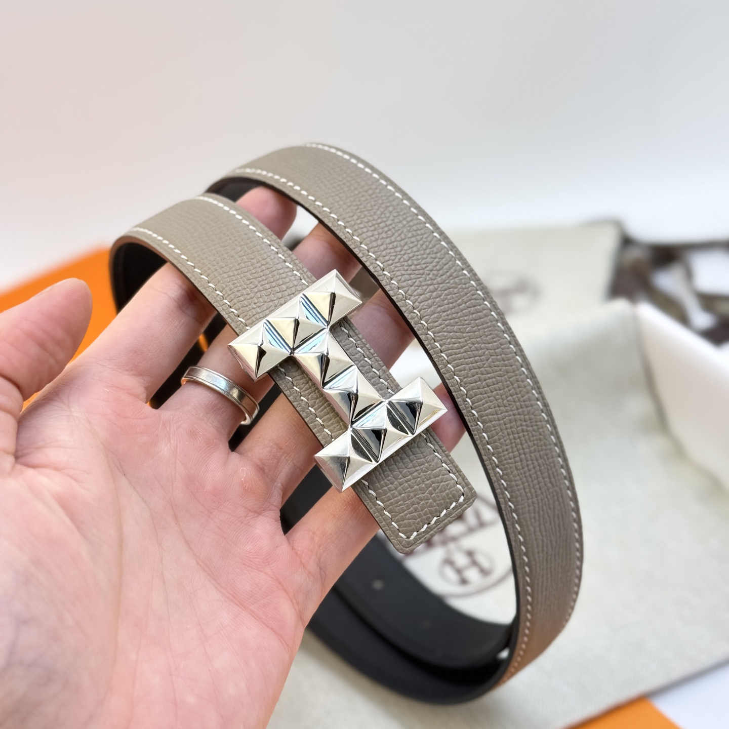 Hermès Female Basic Belt 24mm-13514-l-m-s