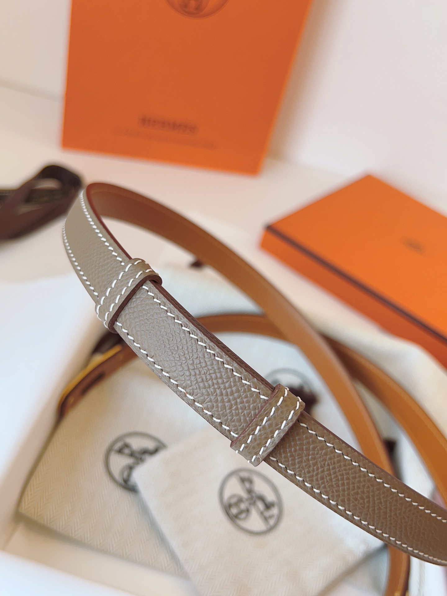 Hermès Female Basic Belt Cow Leather 13514-s-m-l