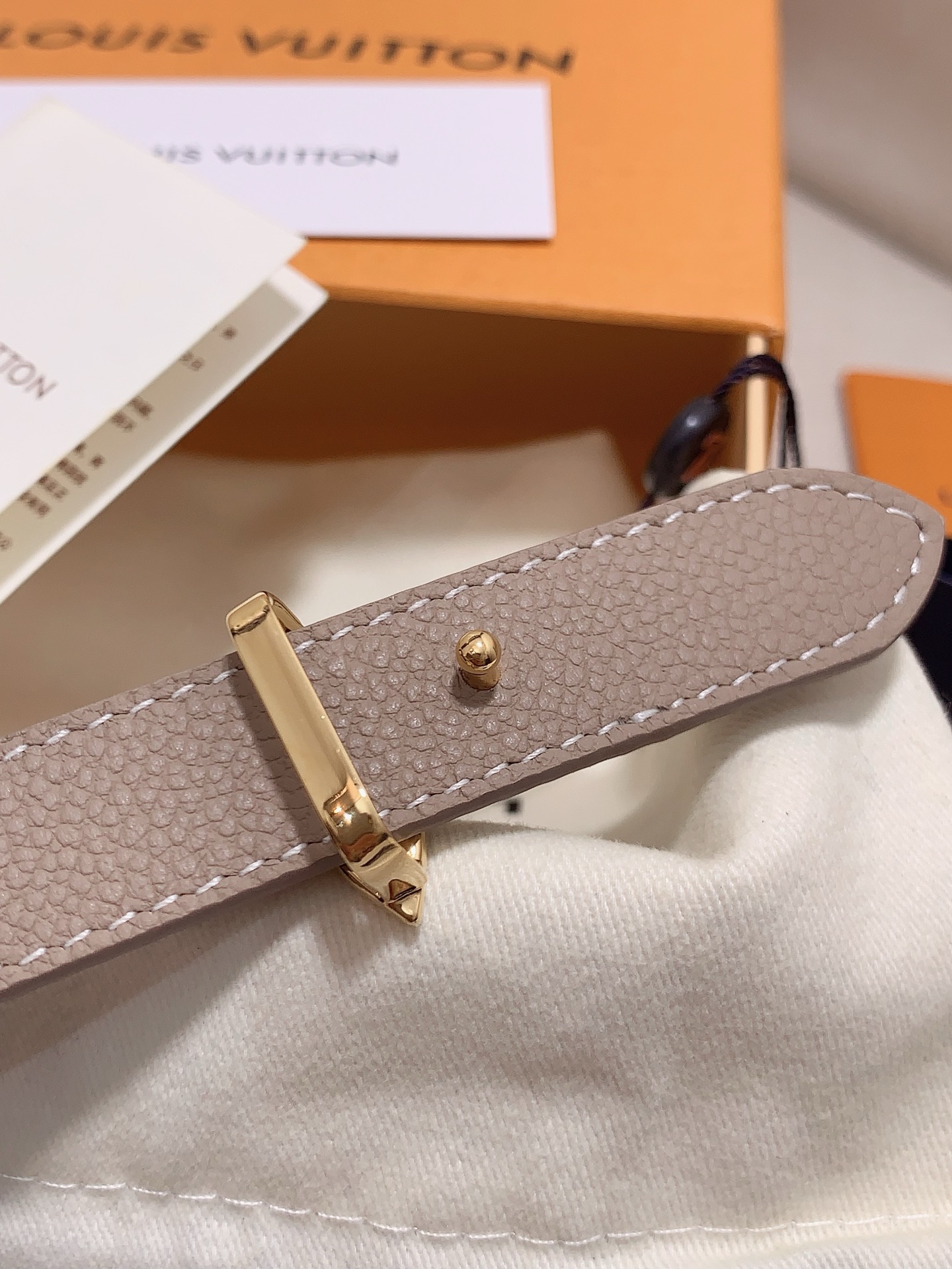 Louis Vuitton Female Leather Belt 5mm-s-m-l