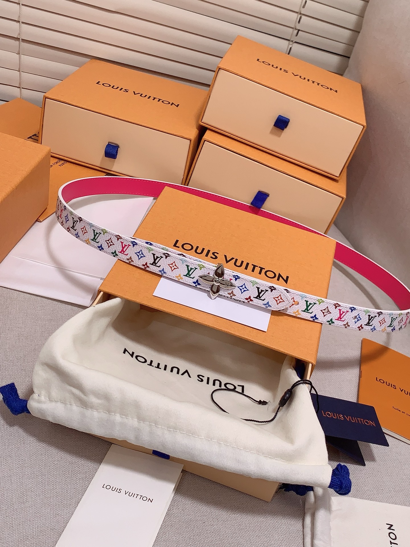 Louis Vuitton Female Leather Belt 5mm-s-m-l