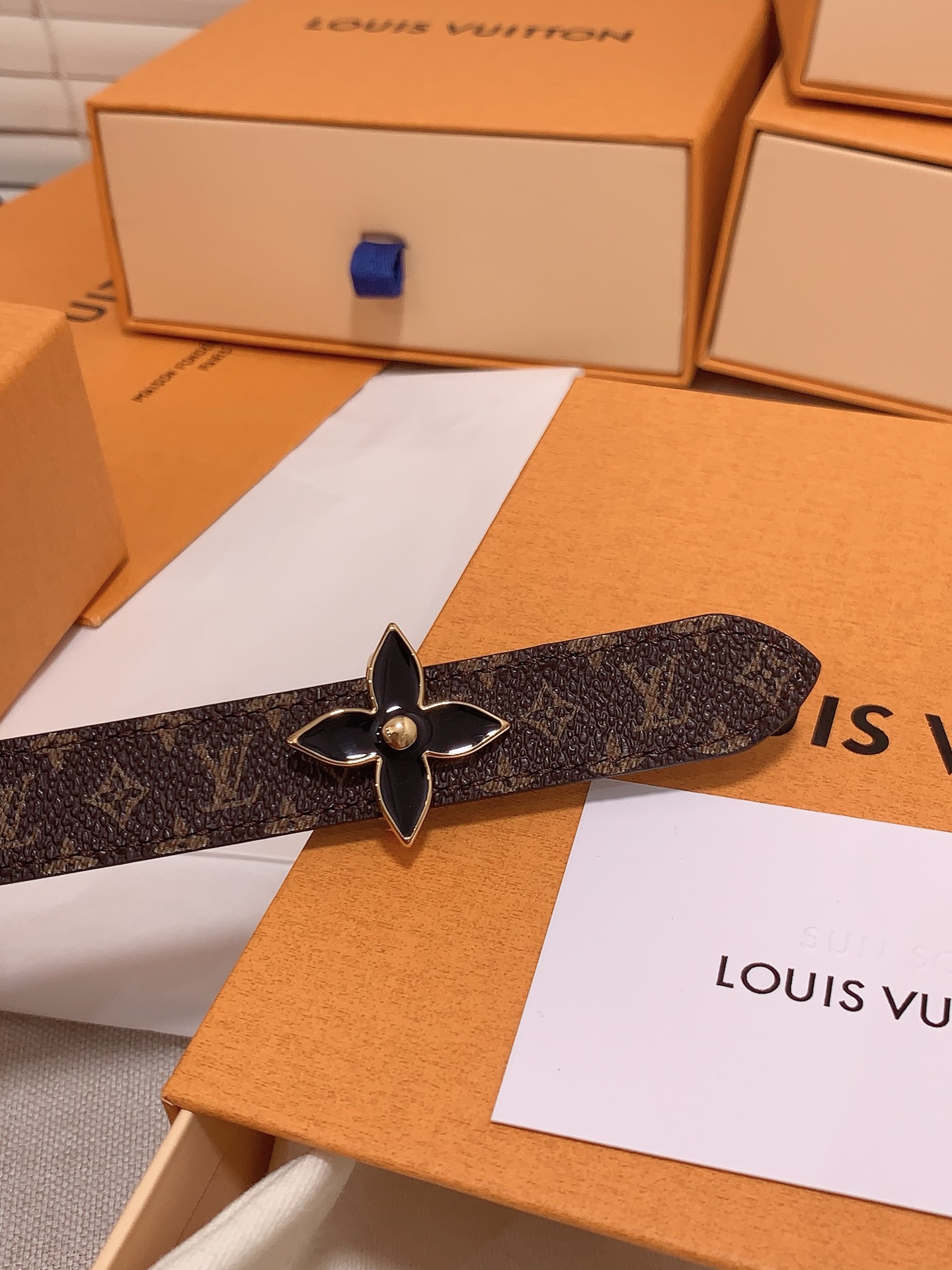 Louis Vuitton Female Leather Belt 5mm-s-m-l