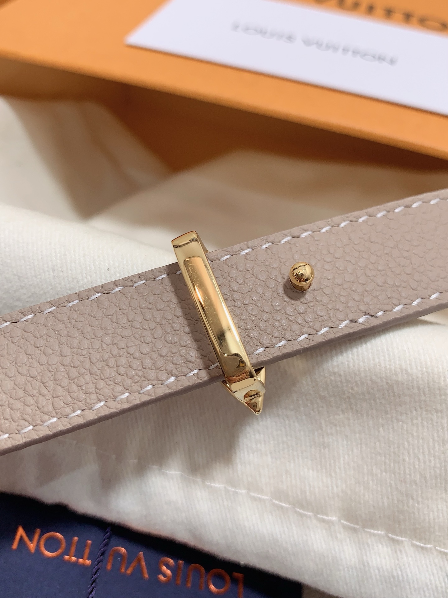 Louis Vuitton Female Leather Belt 5mm-13514-l-m-s