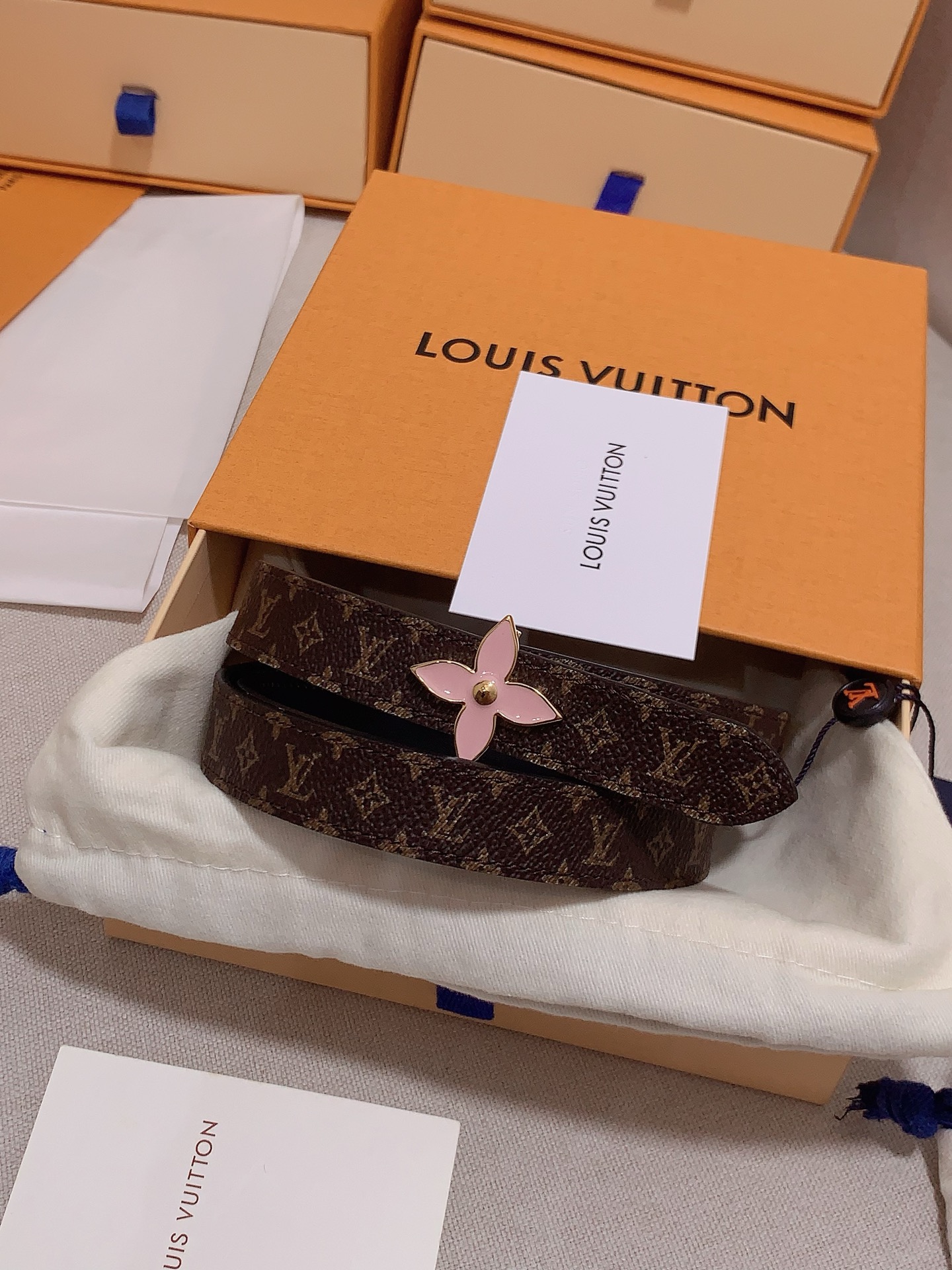 Louis Vuitton Female Leather Belt 5mm-13514-l-m-s