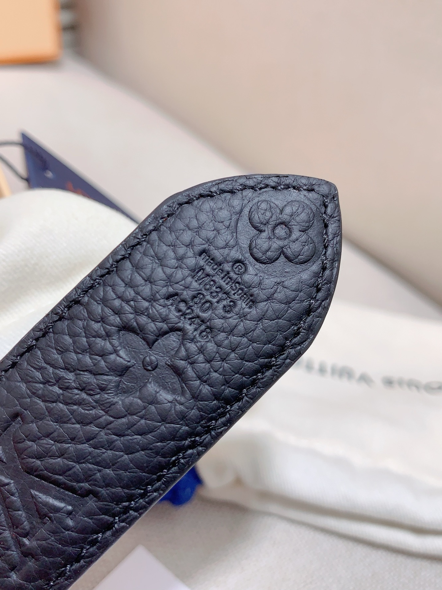 Louis Vuitton Female Basic Belt Cow Leather 13514-s-m-l