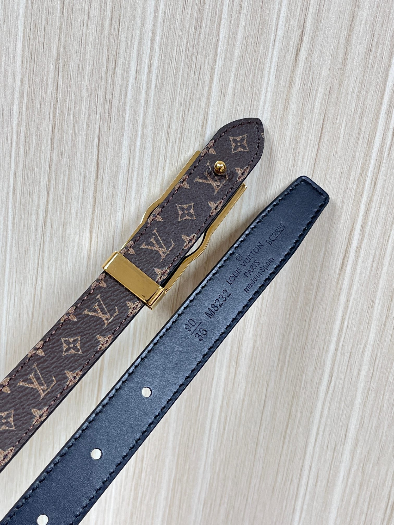Louis Vuitton Female Basic Belt Cow Leather M