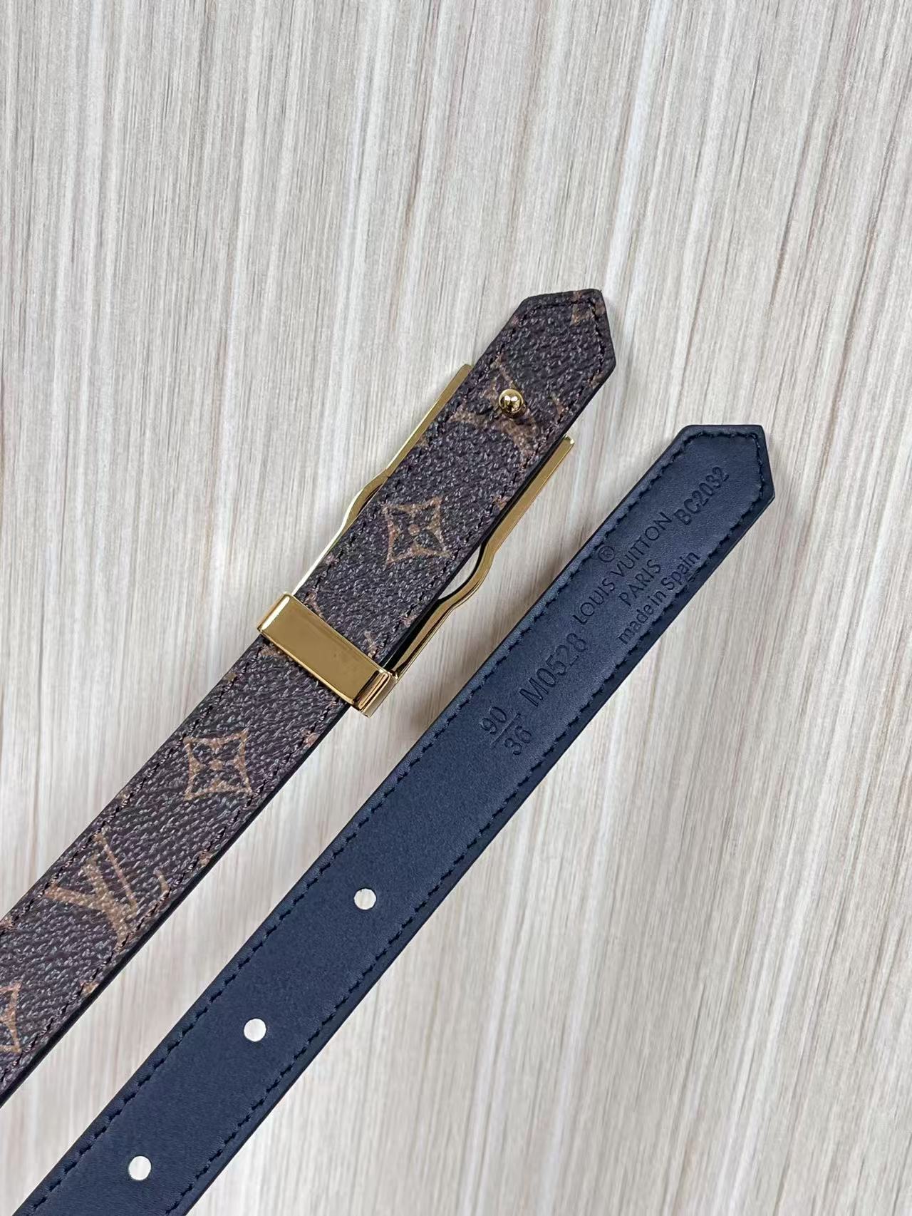 Louis Vuitton Female Basic Belt Cow Leather M