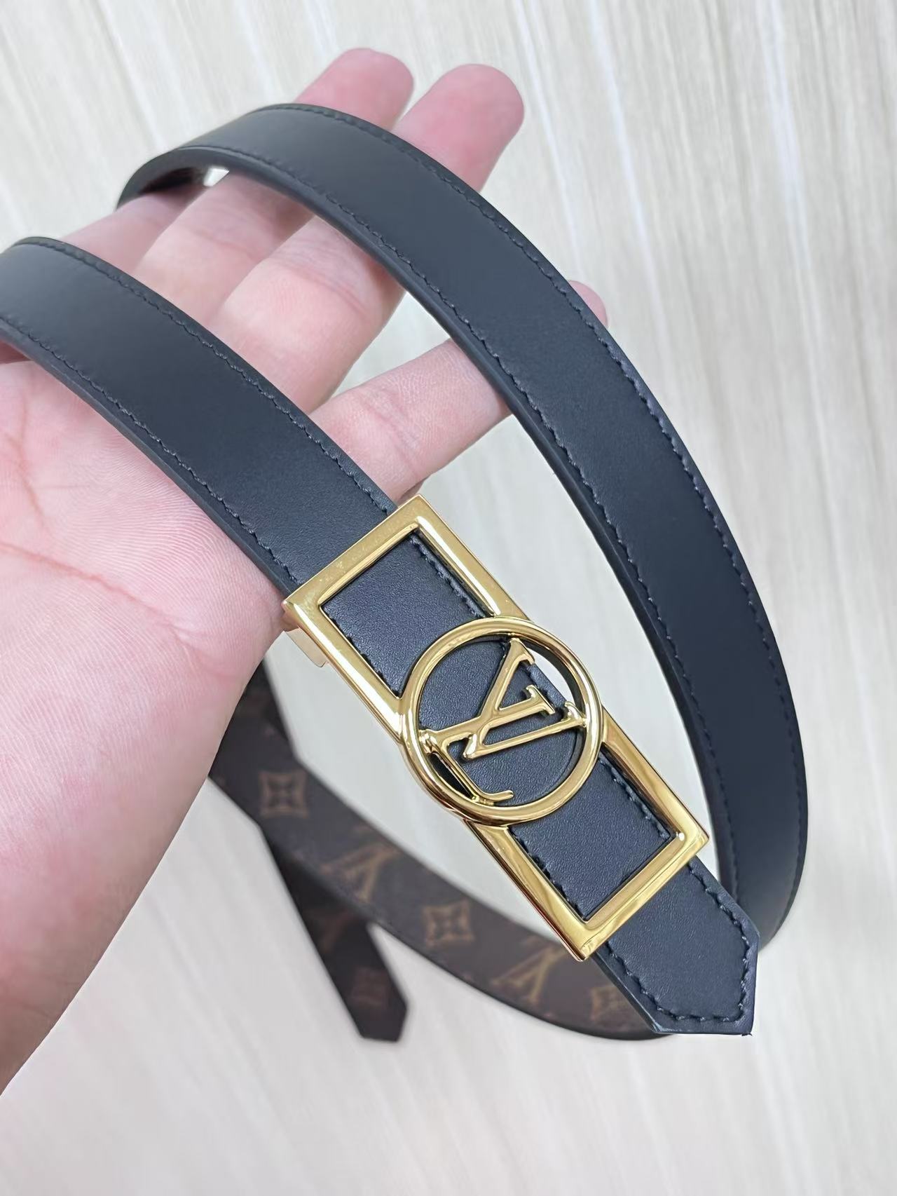Louis Vuitton Female Basic Belt Cow Leather M