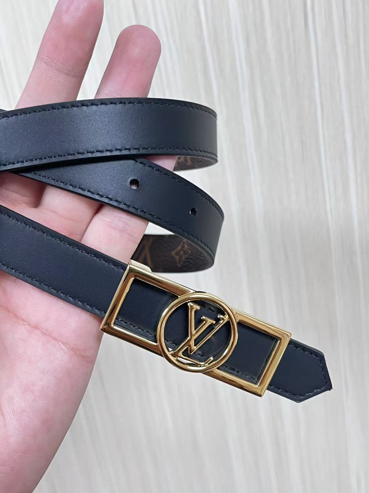 Louis Vuitton Female Basic Belt Cow Leather M