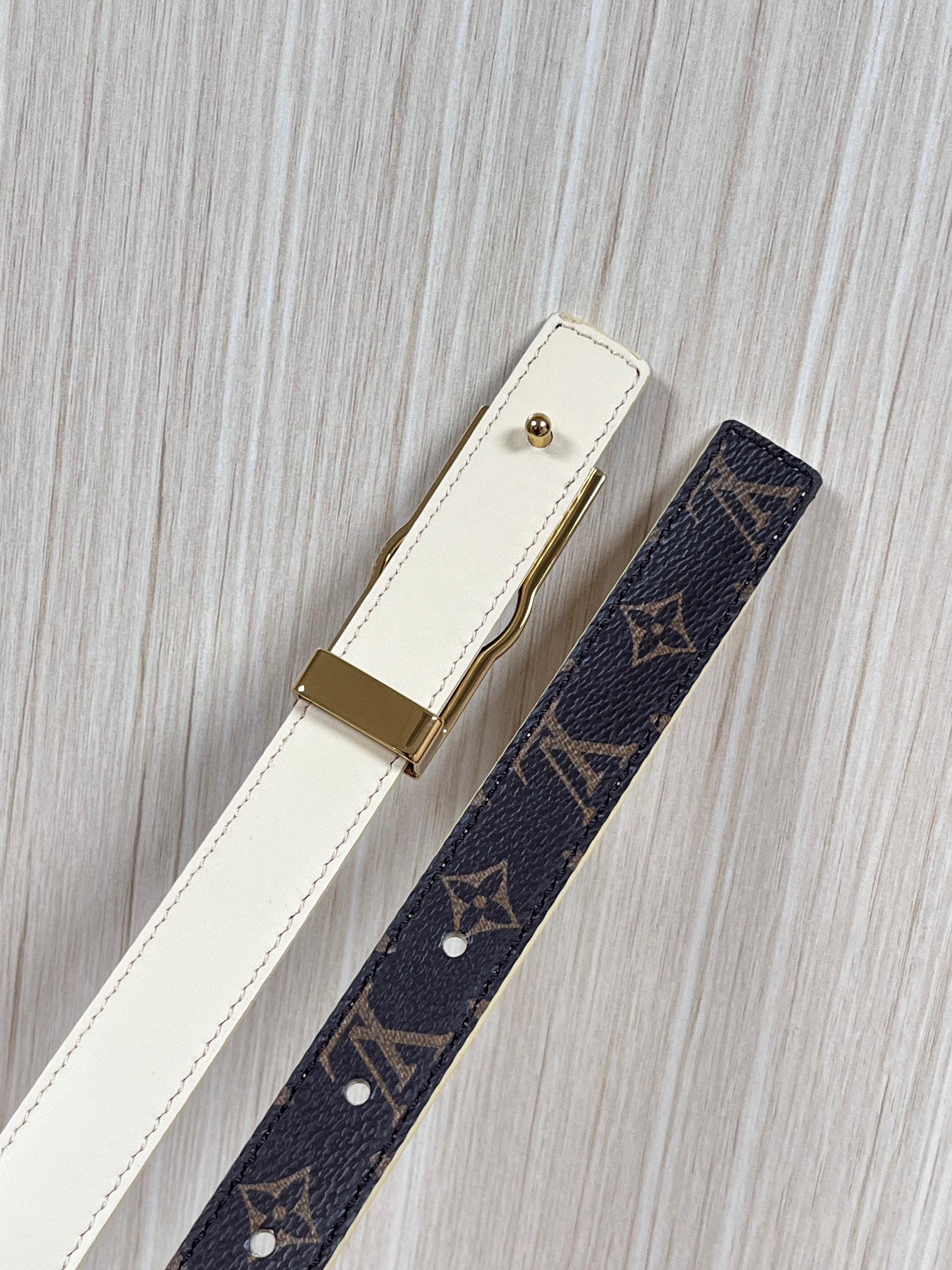 Louis Vuitton Female Basic Belt Cow Leather M