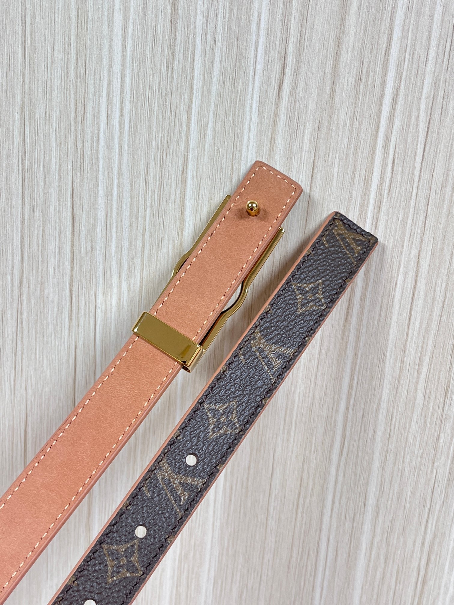 Louis Vuitton Female Basic Belt Cow Leather M