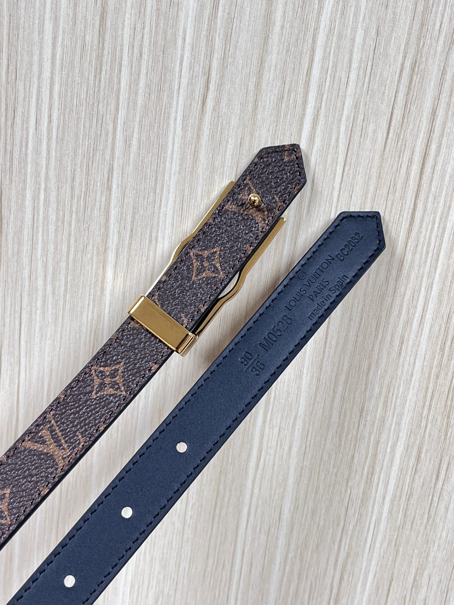 Louis Vuitton Female Basic Belt Cow Leather M