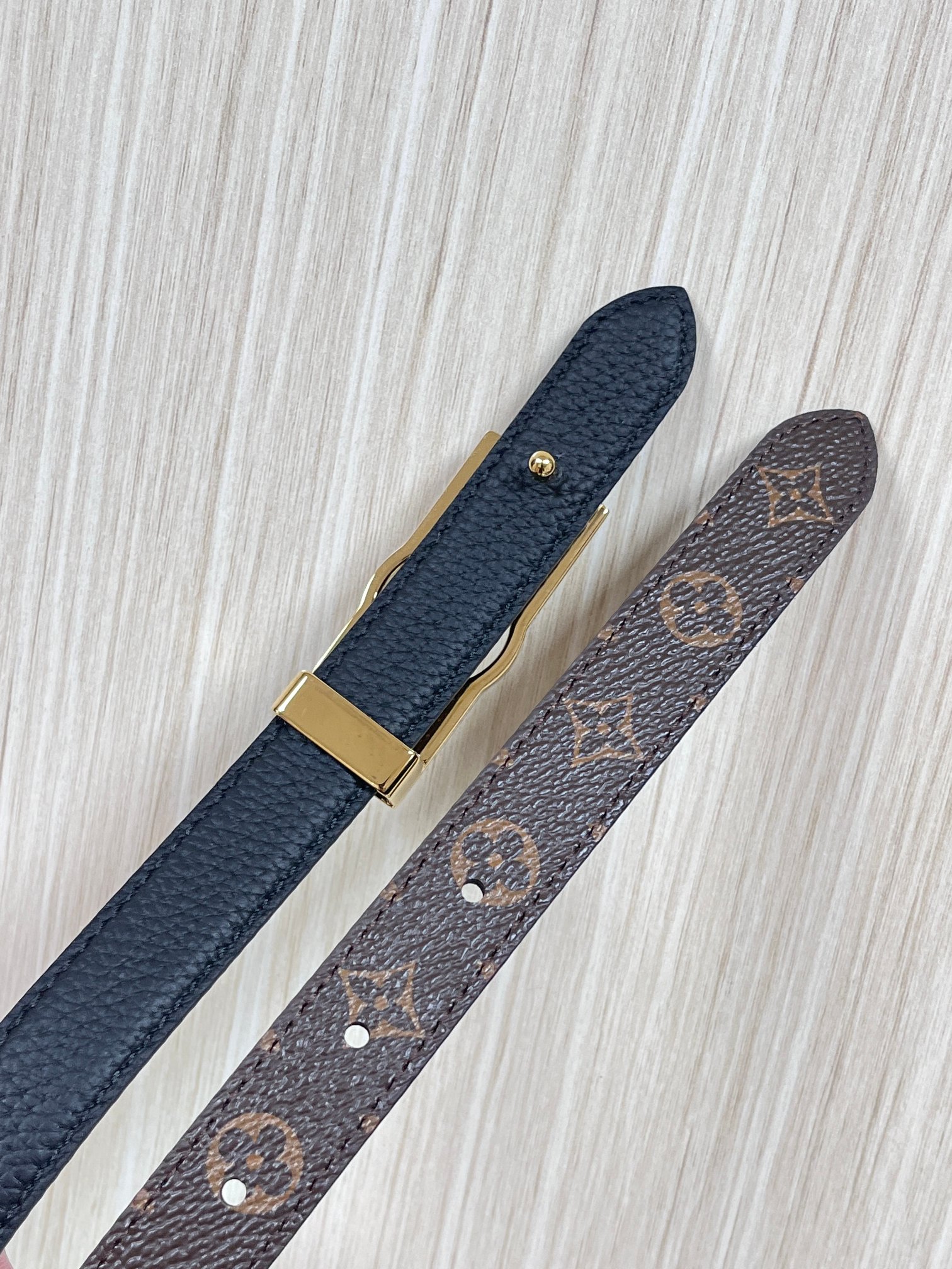 Louis Vuitton Female Basic Belt Cow Leather M