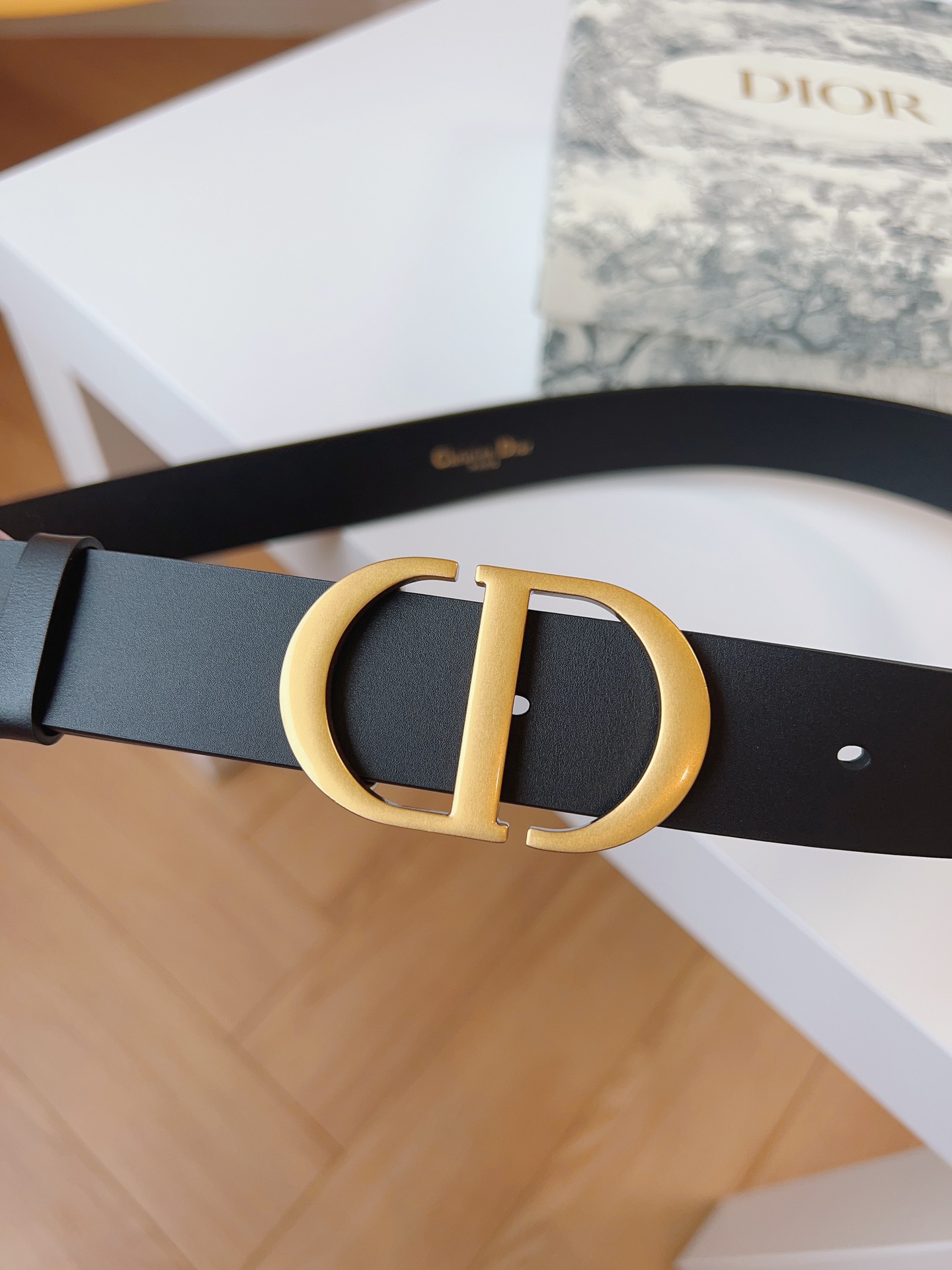 Dior Female Leather Belt Cow Leather Gold M