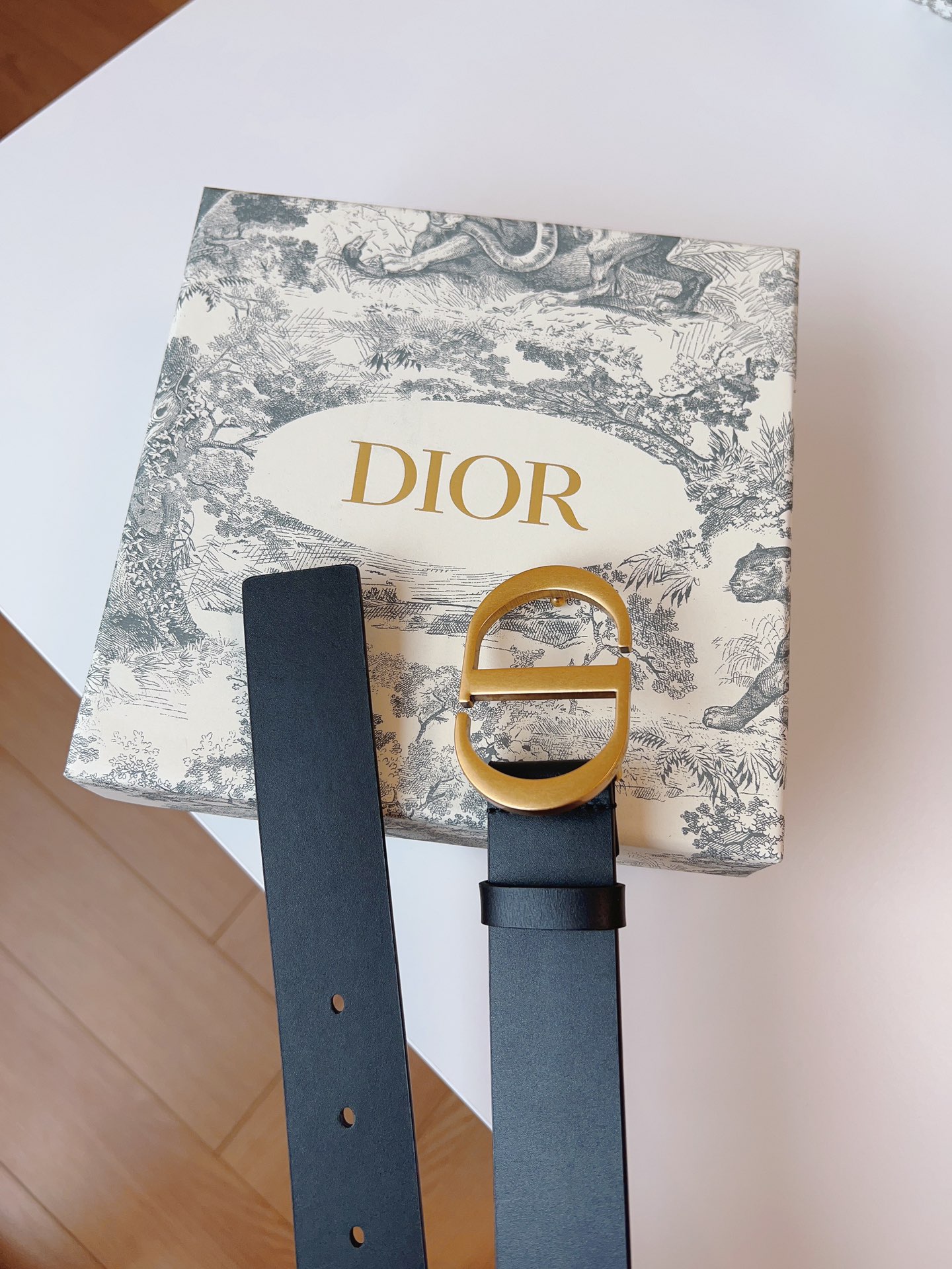Dior Female Leather Belt Cow Leather Gold M