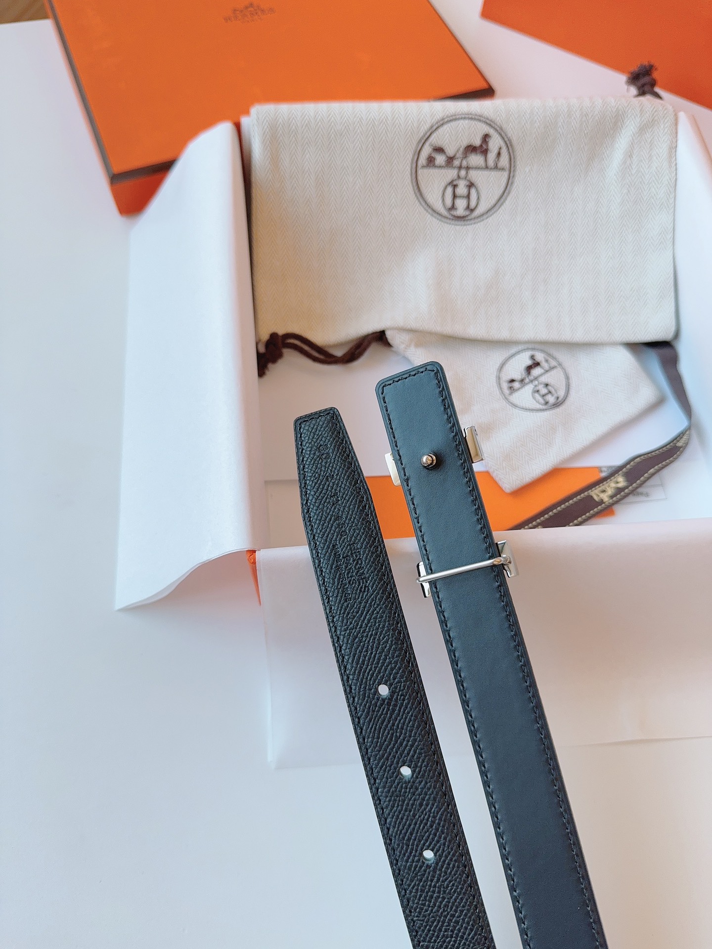 Hermès Female Basic Belt Cow Leather S-m