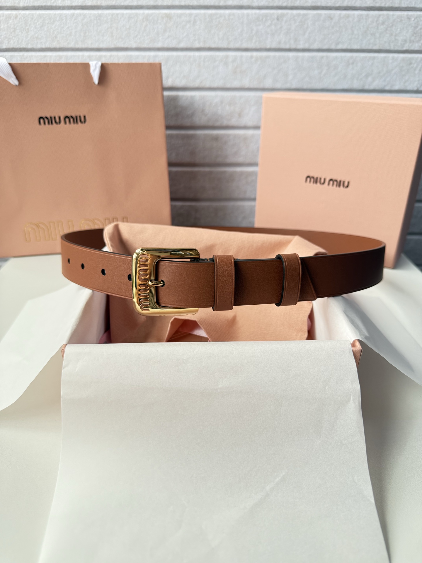 Miu Miu Female Leather Belt Cow Leather Silver M-l