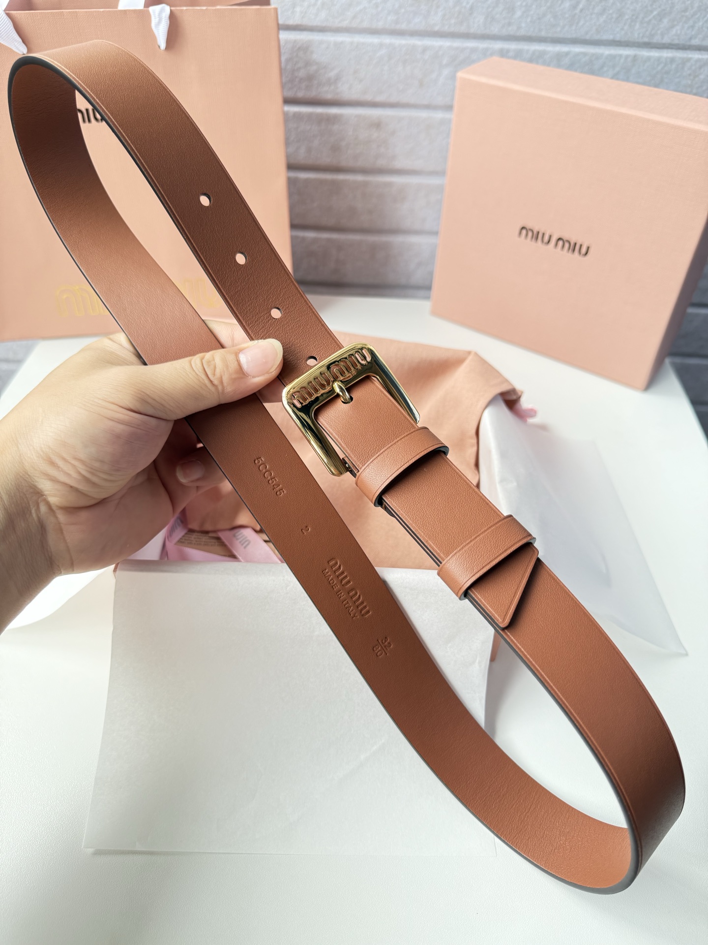 Miu Miu Female Leather Belt Cow Leather Silver M-l