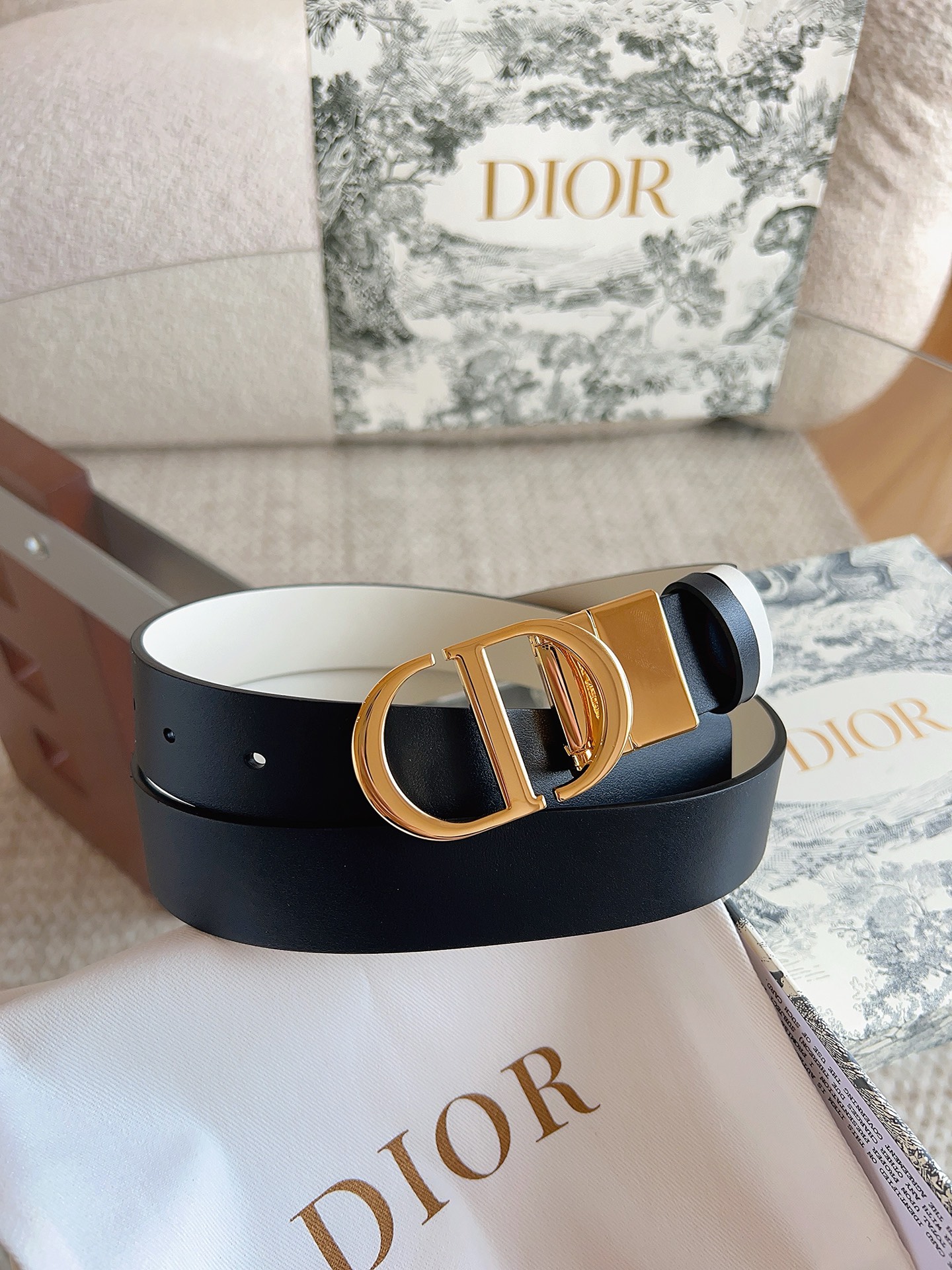 Dior Female Basic Belt Cow Leather Black M