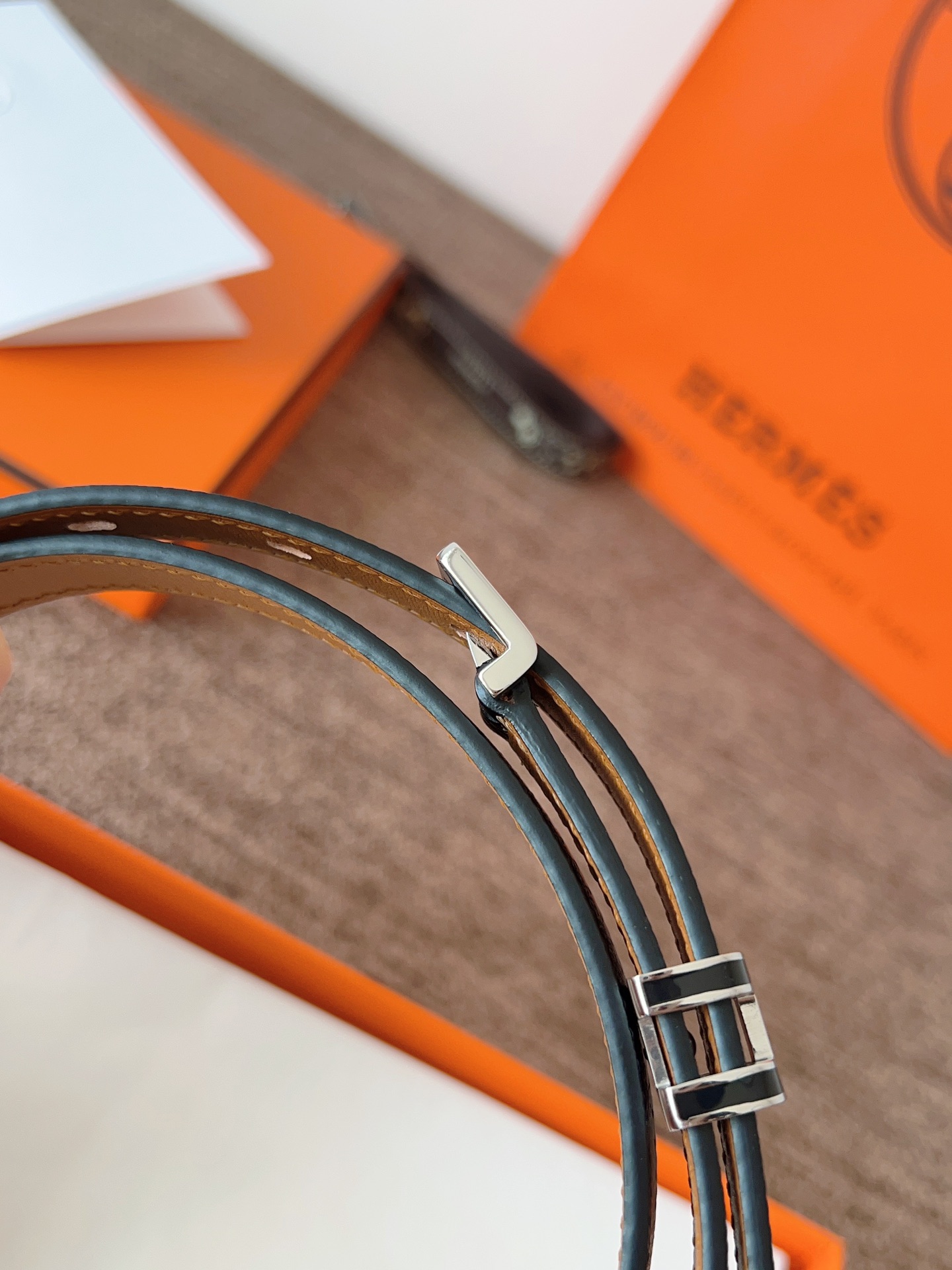 Hermès Female Leather Belt 15mm-l
